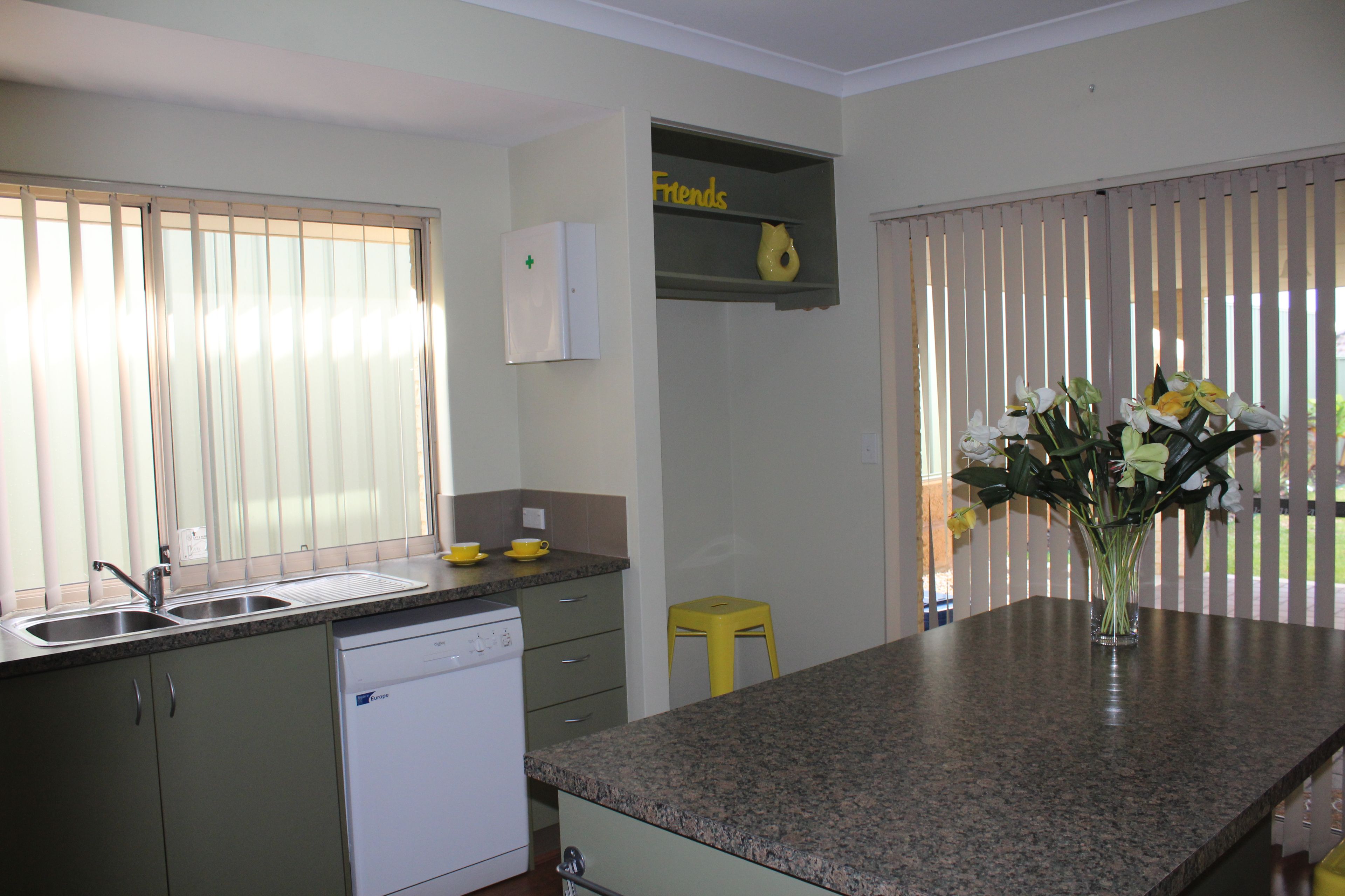 128 Clyde Avenue, Baldivis, WA 6171
