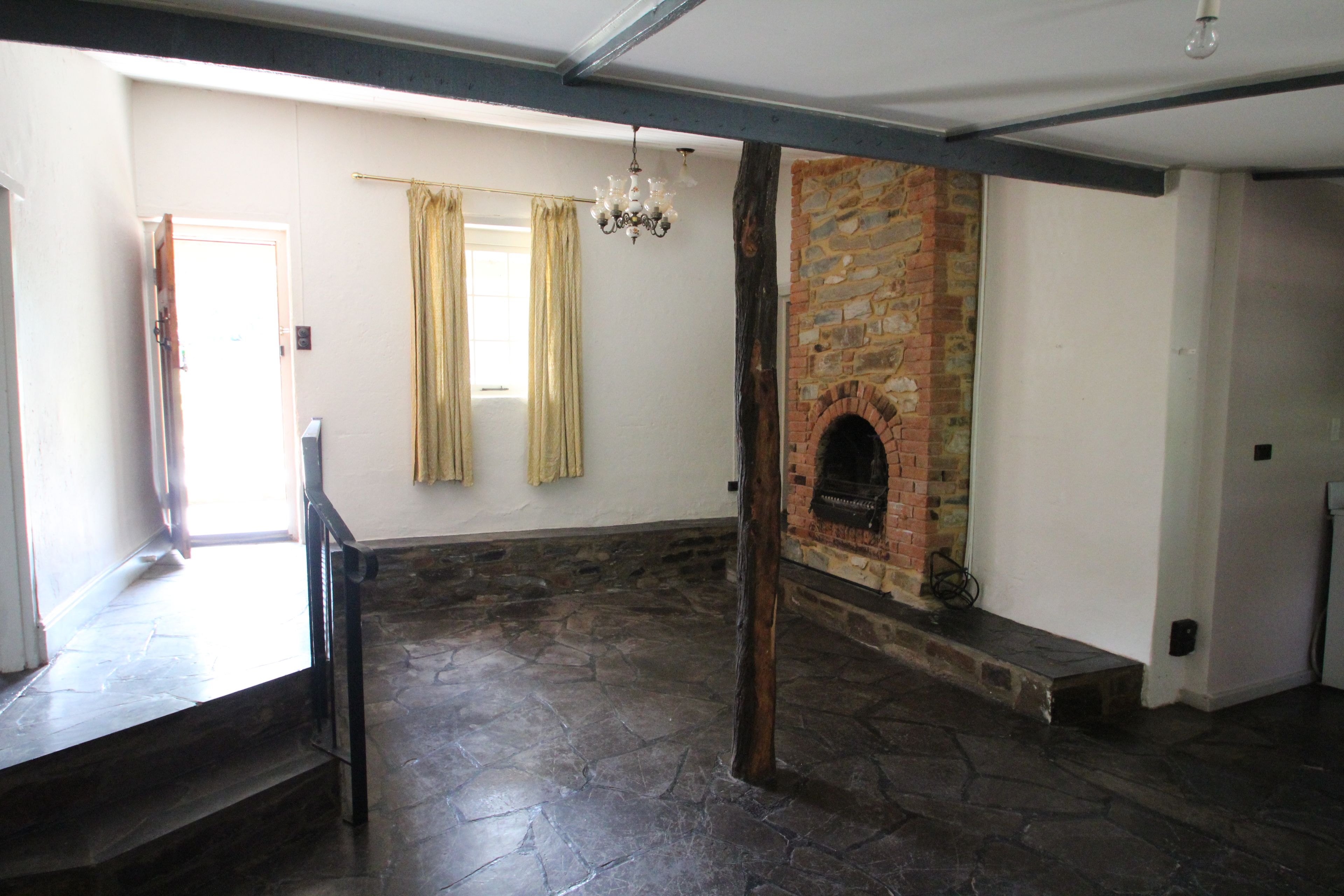 8 Ayres Street, Burra, SA 5417