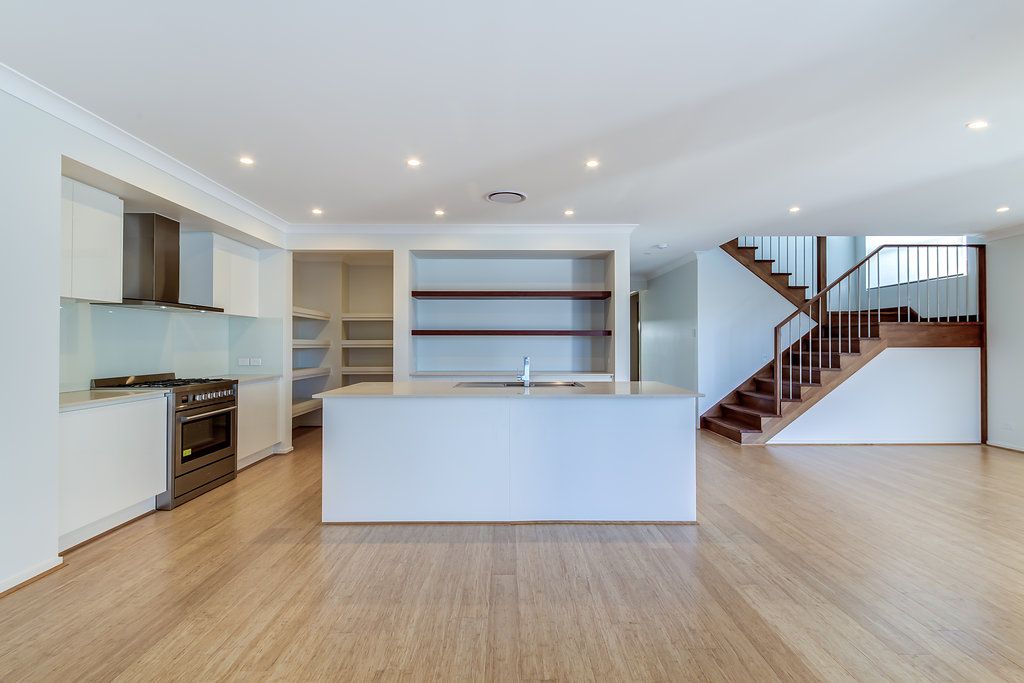 33 Waterway Drive, Birtinya, QLD 4575