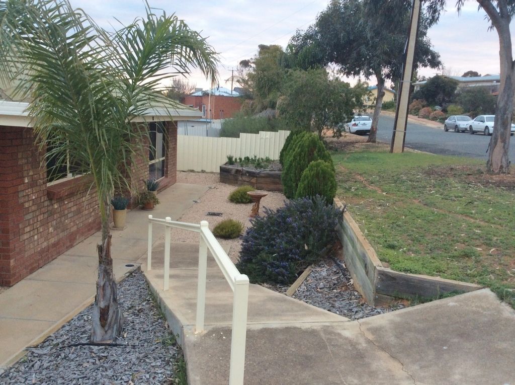 8 Stoeckel Terrace, Paringa, SA 5340