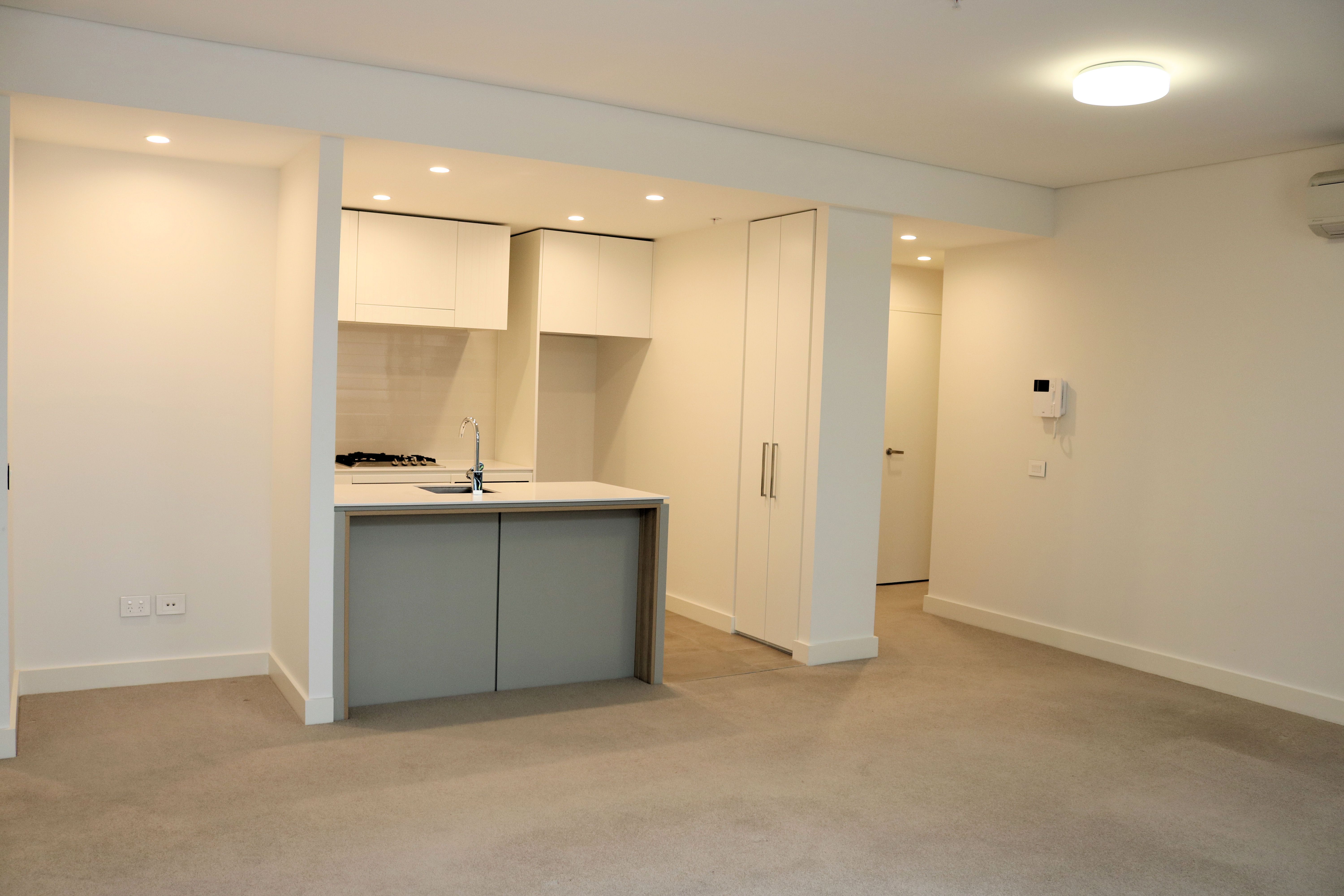 B205/13 Verona Drive, Wentworth Point, NSW 2127