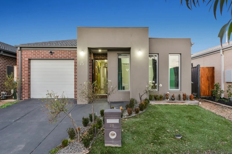 25 Caspian Circuit, Point Cook, VIC 3030