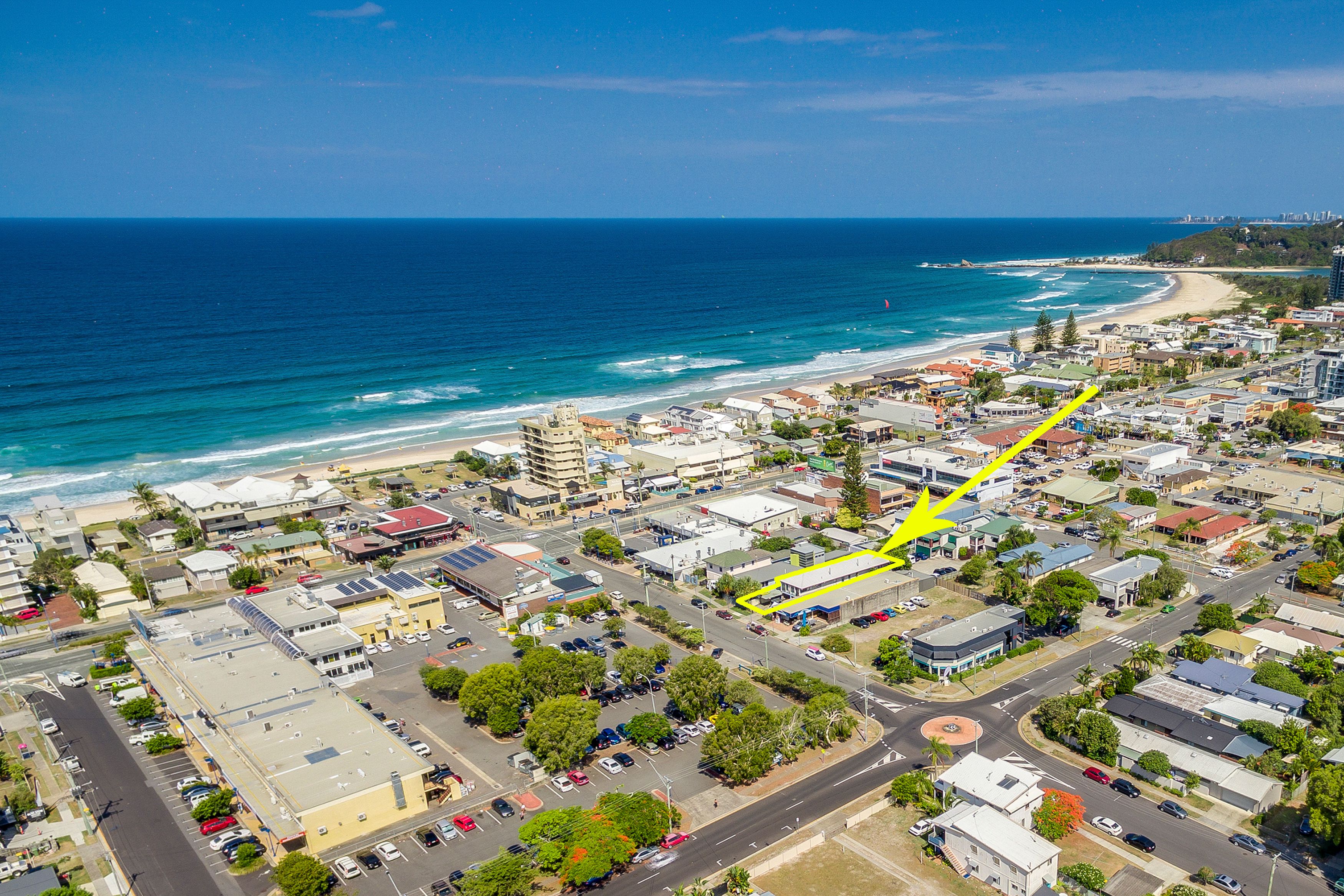 12 Seventh Avenue, Palm Beach QLD 4221