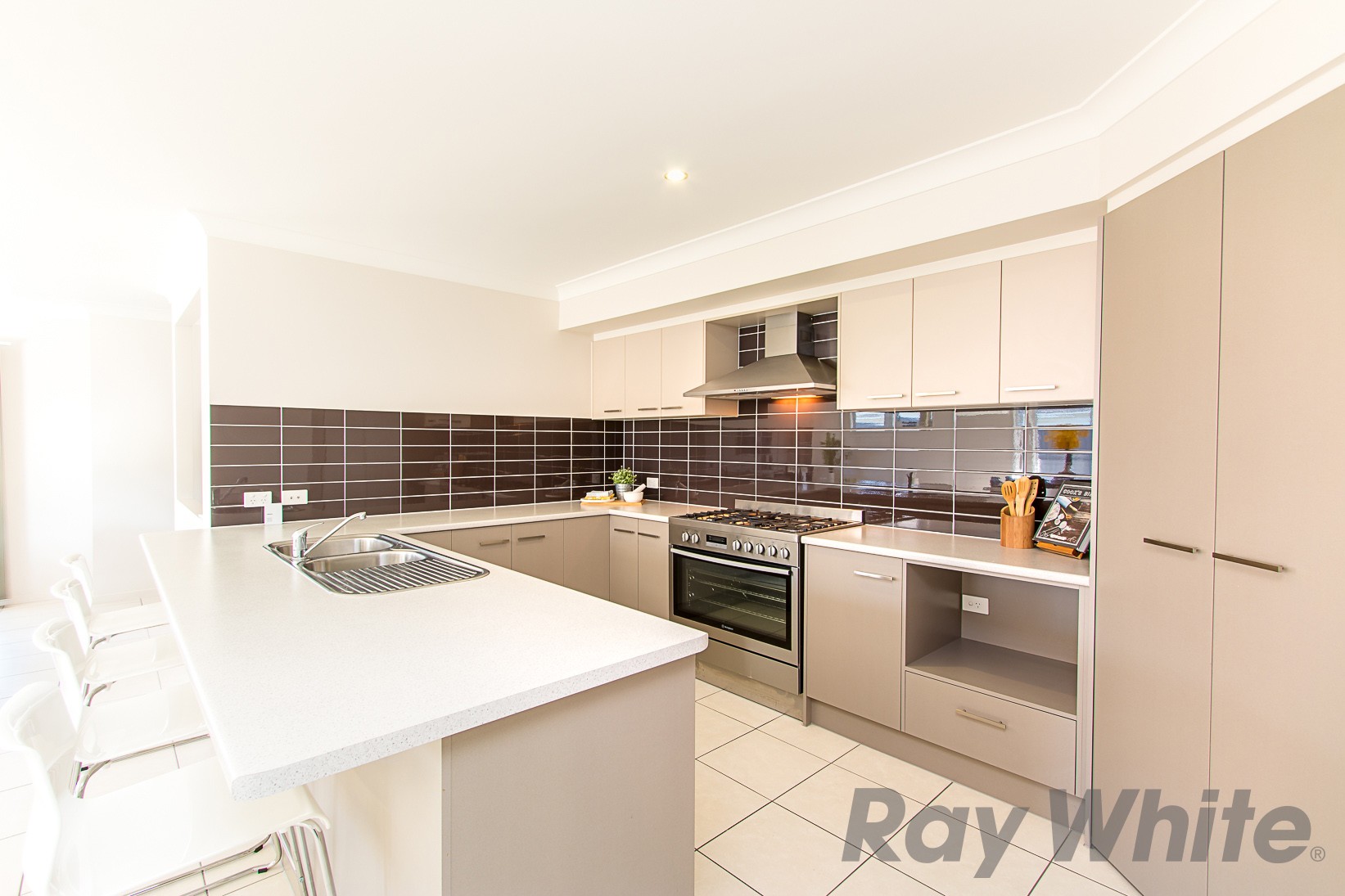 26 Ironbark Drive, Fern Bay, NSW 2295