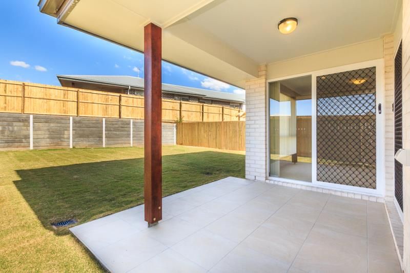 30 Lemur Parade, Dakabin, QLD 4503
