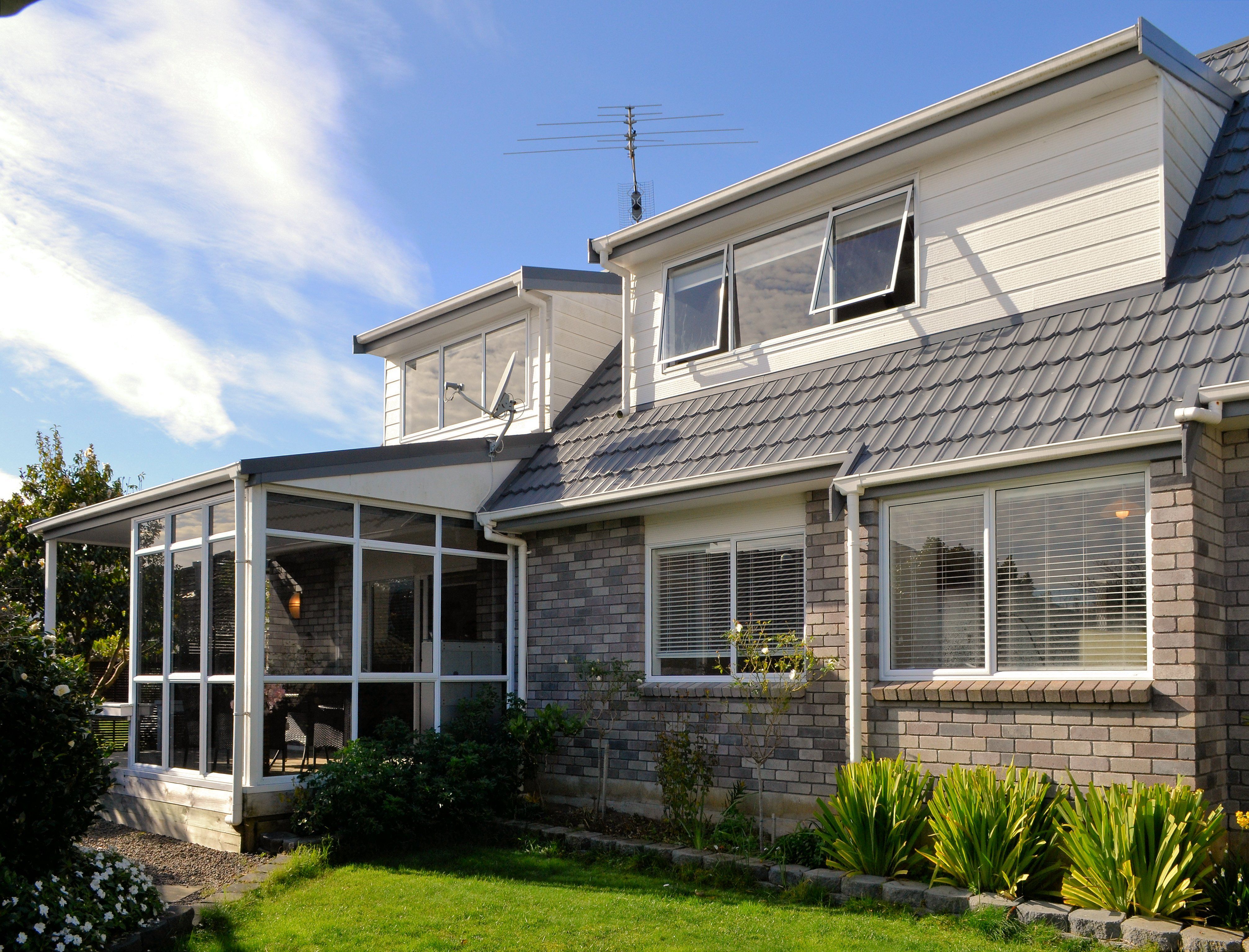 1/28 Mission View Drive, Northpark, Manukau City