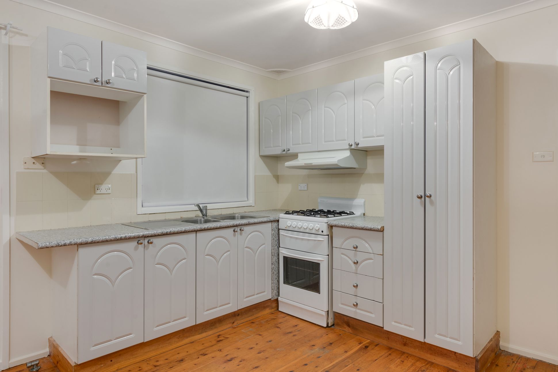 26 Othello Avenue, Rosemeadow, NSW 2560