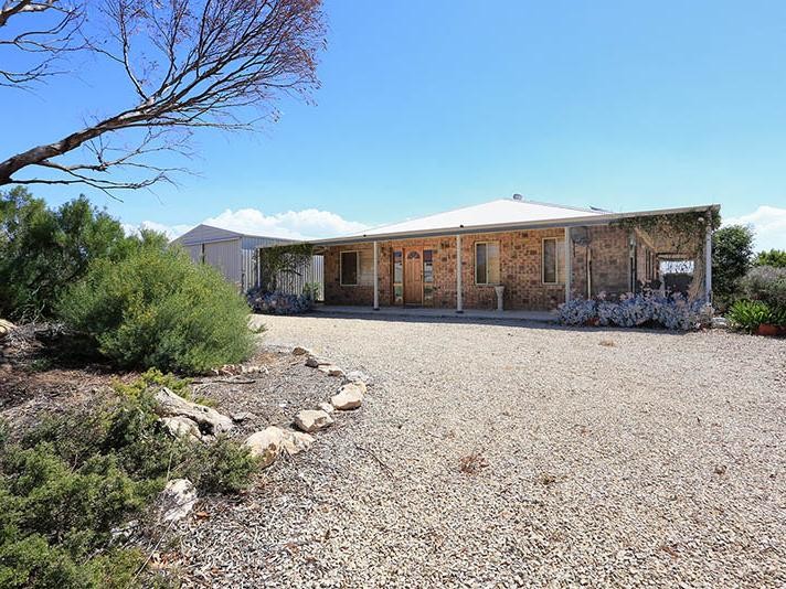 11 Gloria Street, Ardrossan, SA 5571