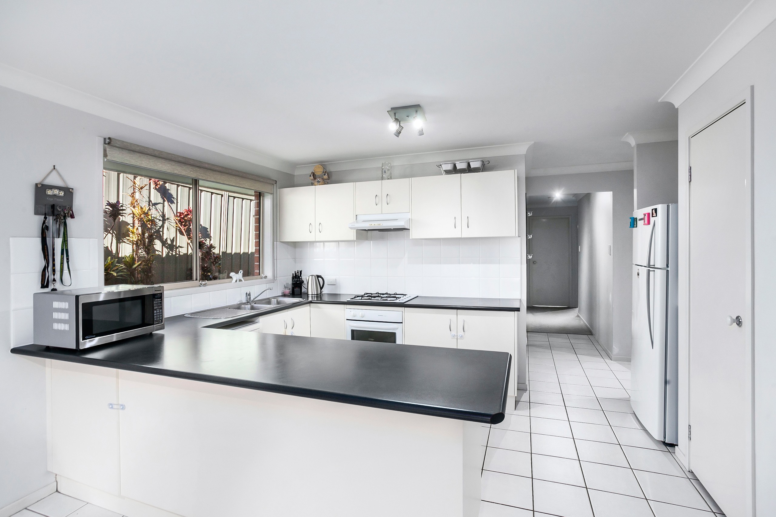 27 Mortlock Drive, Albion Park, NSW 2527