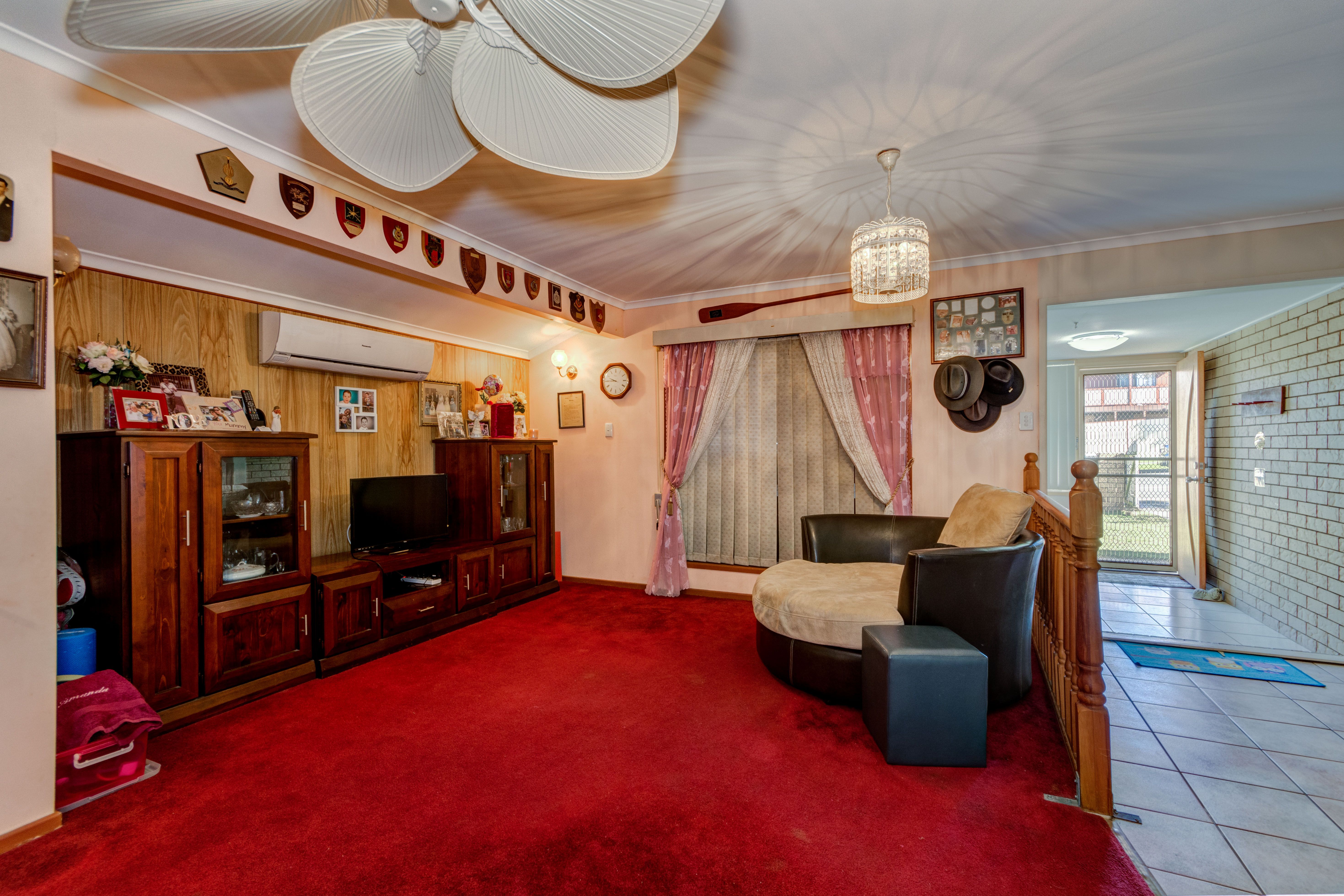 12 Livingstone Street, Strathpine, QLD 4500