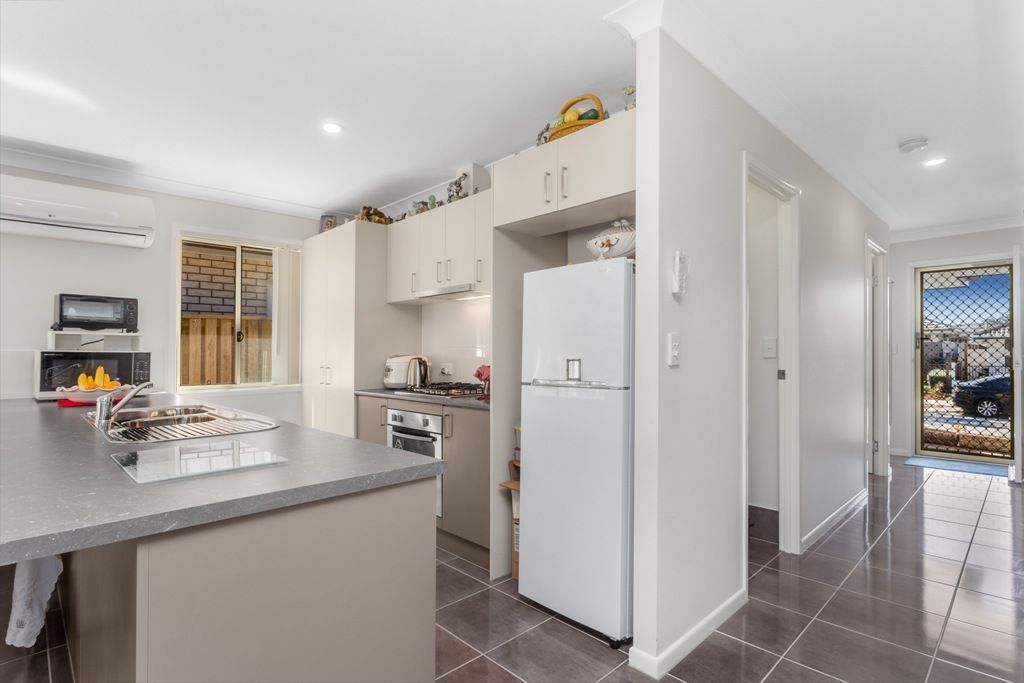 26 Watarrka Avenue, Fitzgibbon, QLD 4018
