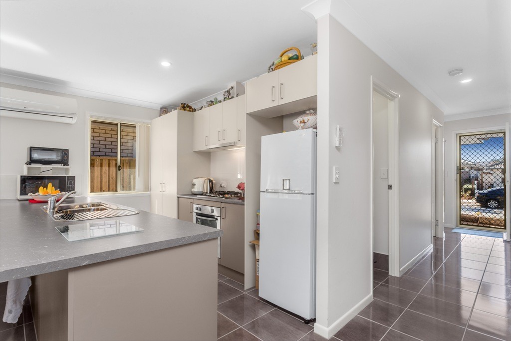 26 Watarrka Avenue, Fitzgibbon, QLD 4018