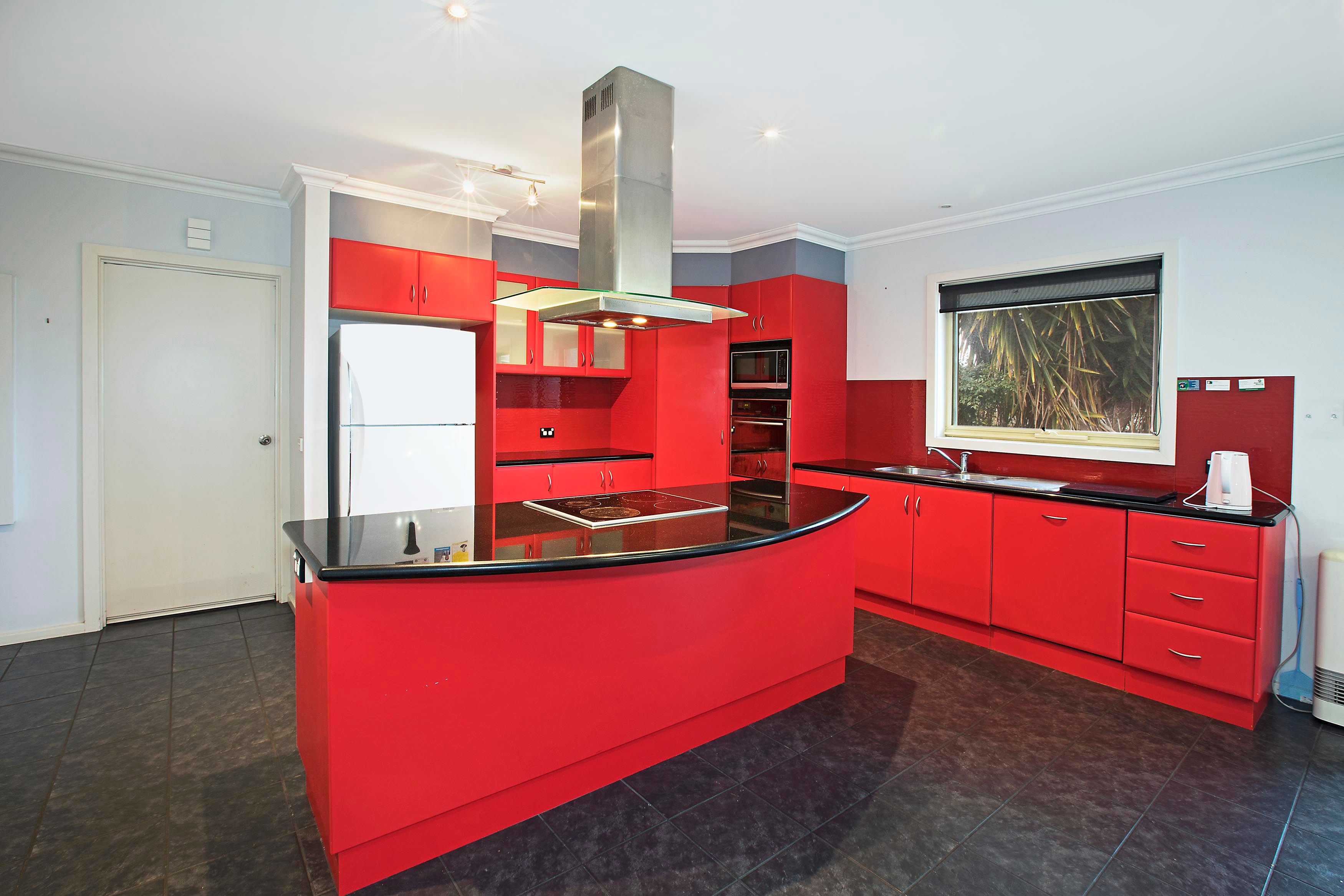 2 Sheringa Crescent, Grovedale, VIC 3216