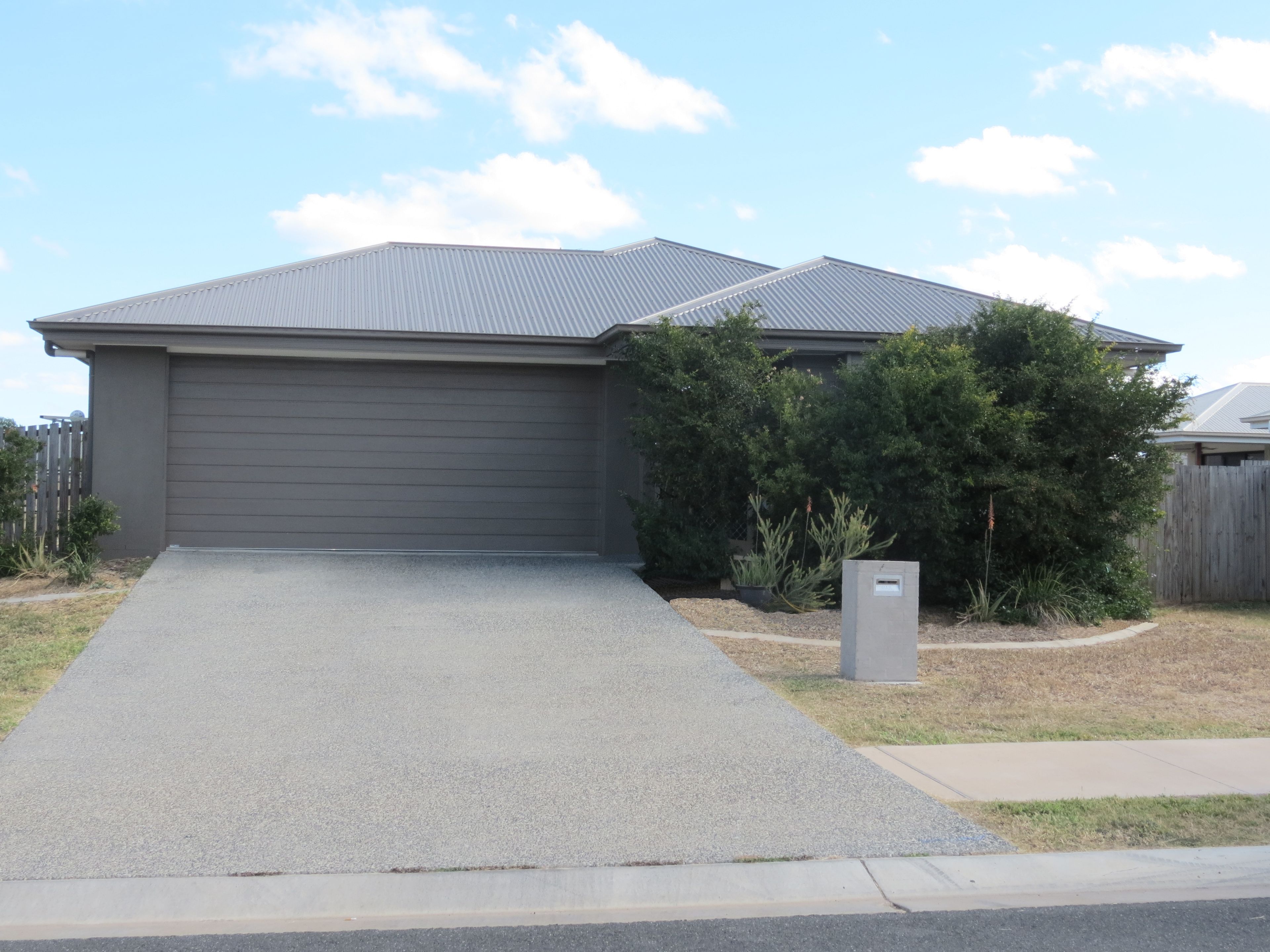 26 Amber Street, Emerald QLD 4720