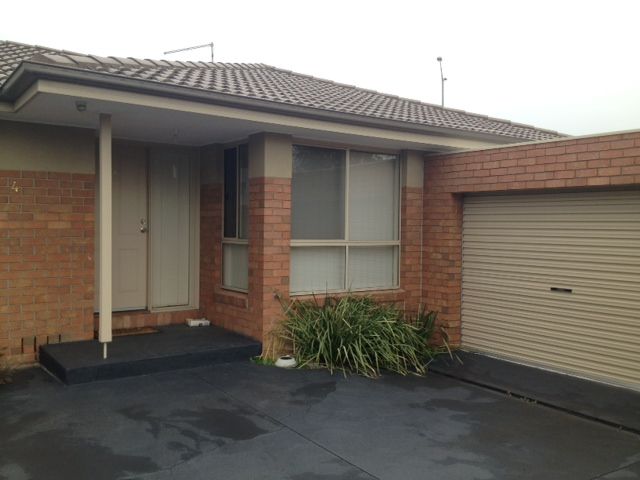 4/11 Jacaranda Drive, Mill Park, VIC 3082