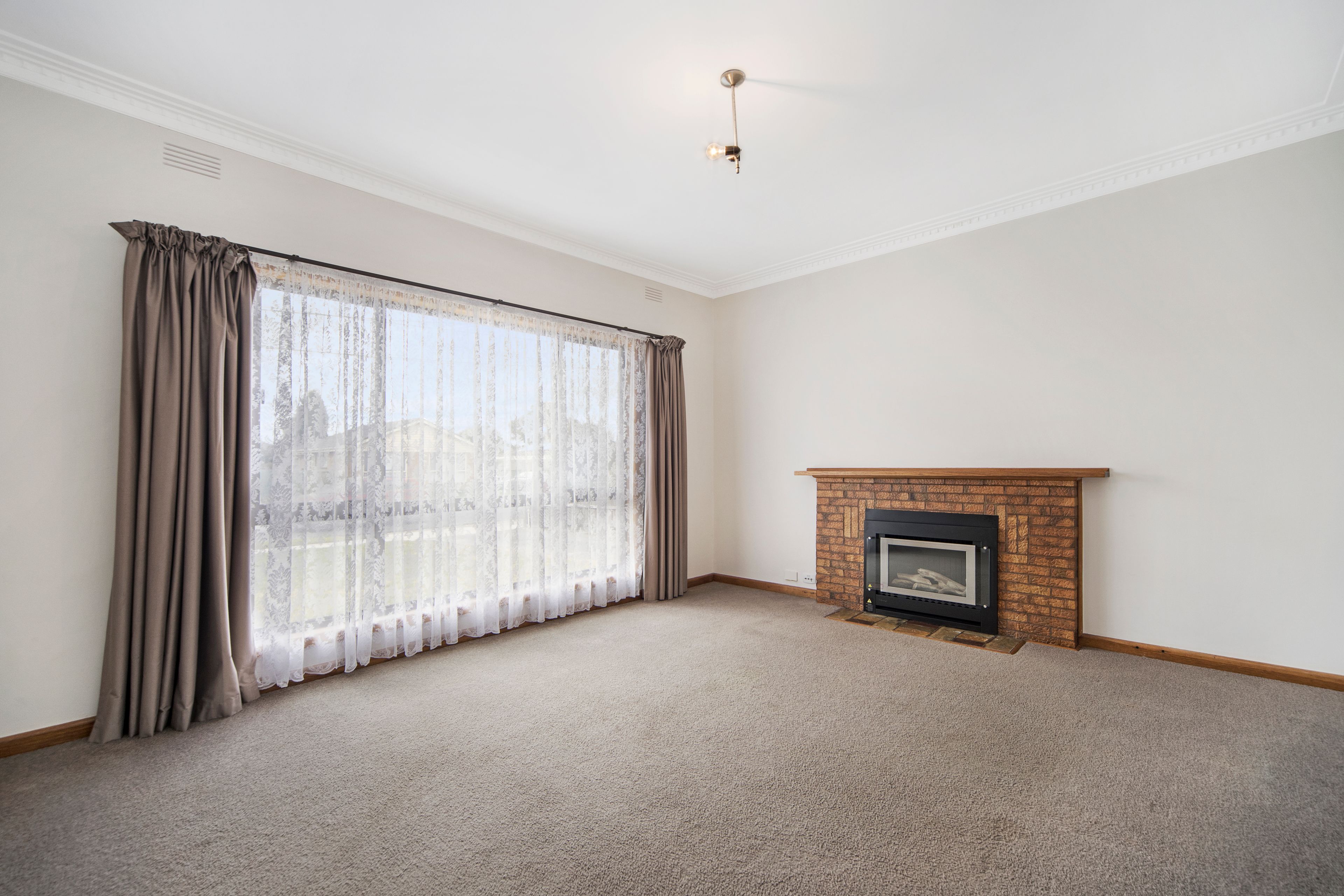 69 Hastings Street, Wendouree, VIC 3355