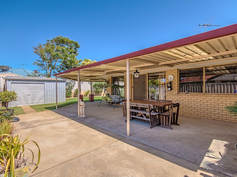 23 Mayflower Close, Port Kennedy, WA 6172