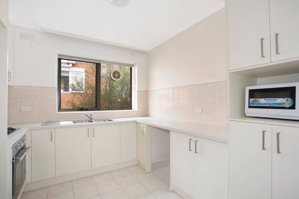 4/684 Inkerman Road, Caulfield North, VIC 3161