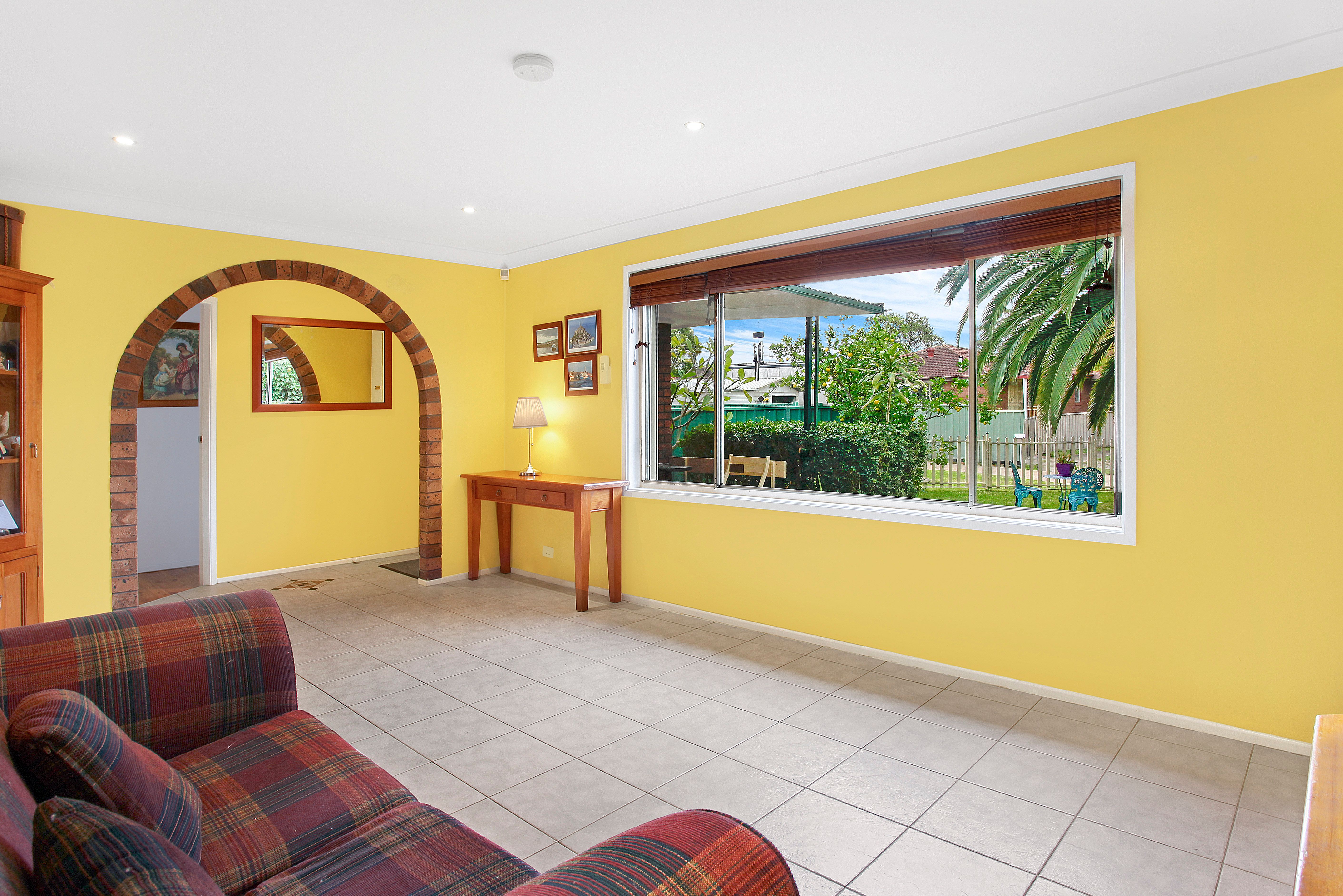 14 Marsden Close, Bossley Park, NSW 2176