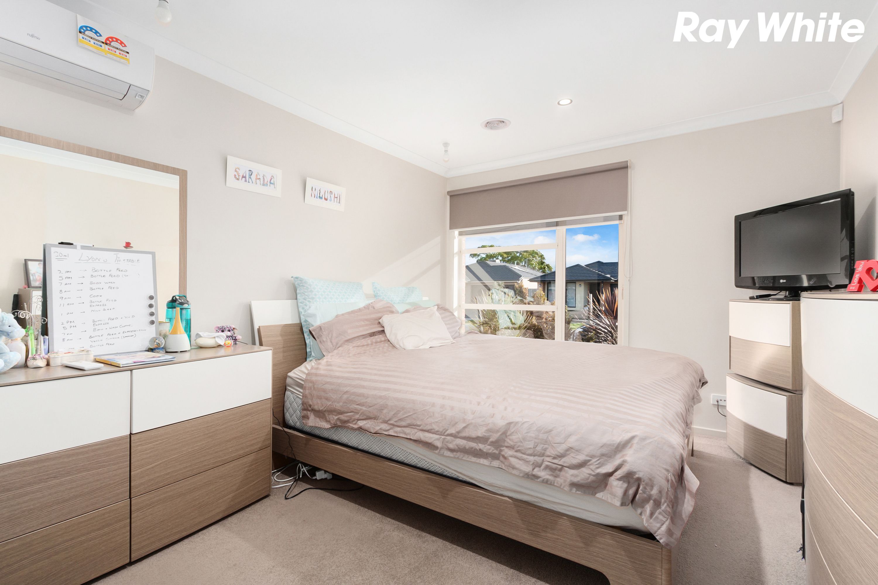 34 Saffron Avenue, Officer, VIC 3809