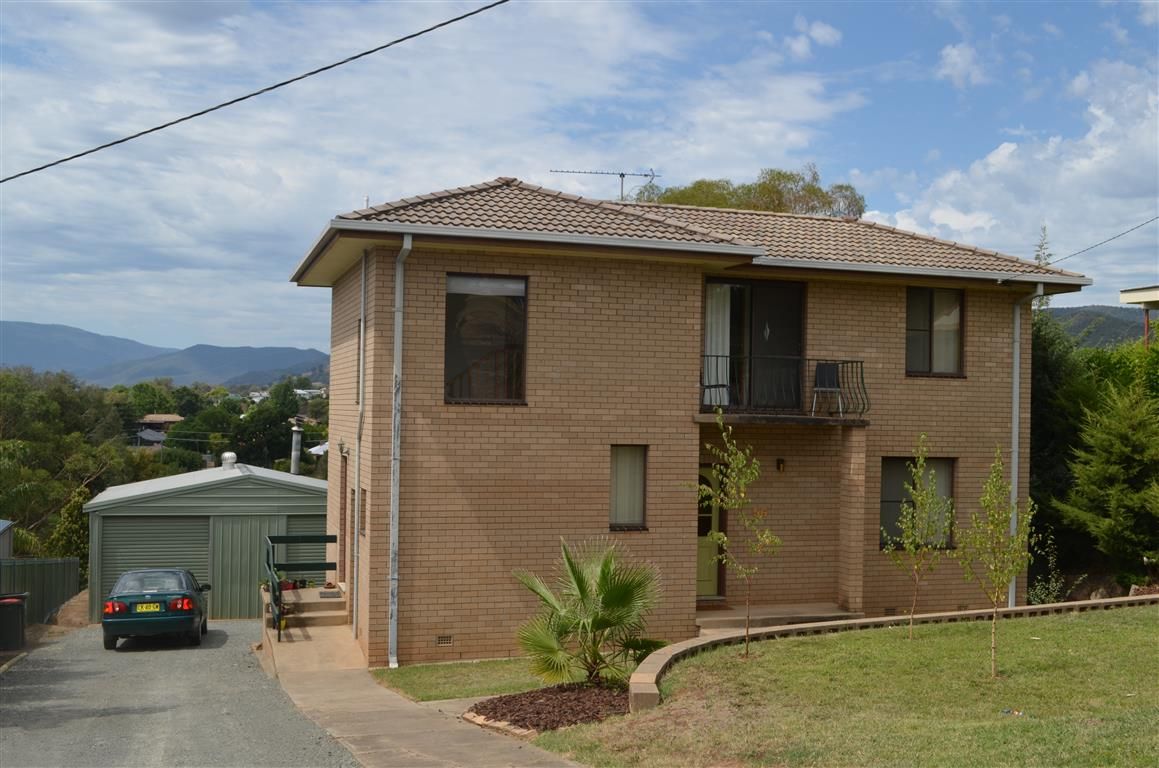 56 Howick Street, Tumut, NSW 2720