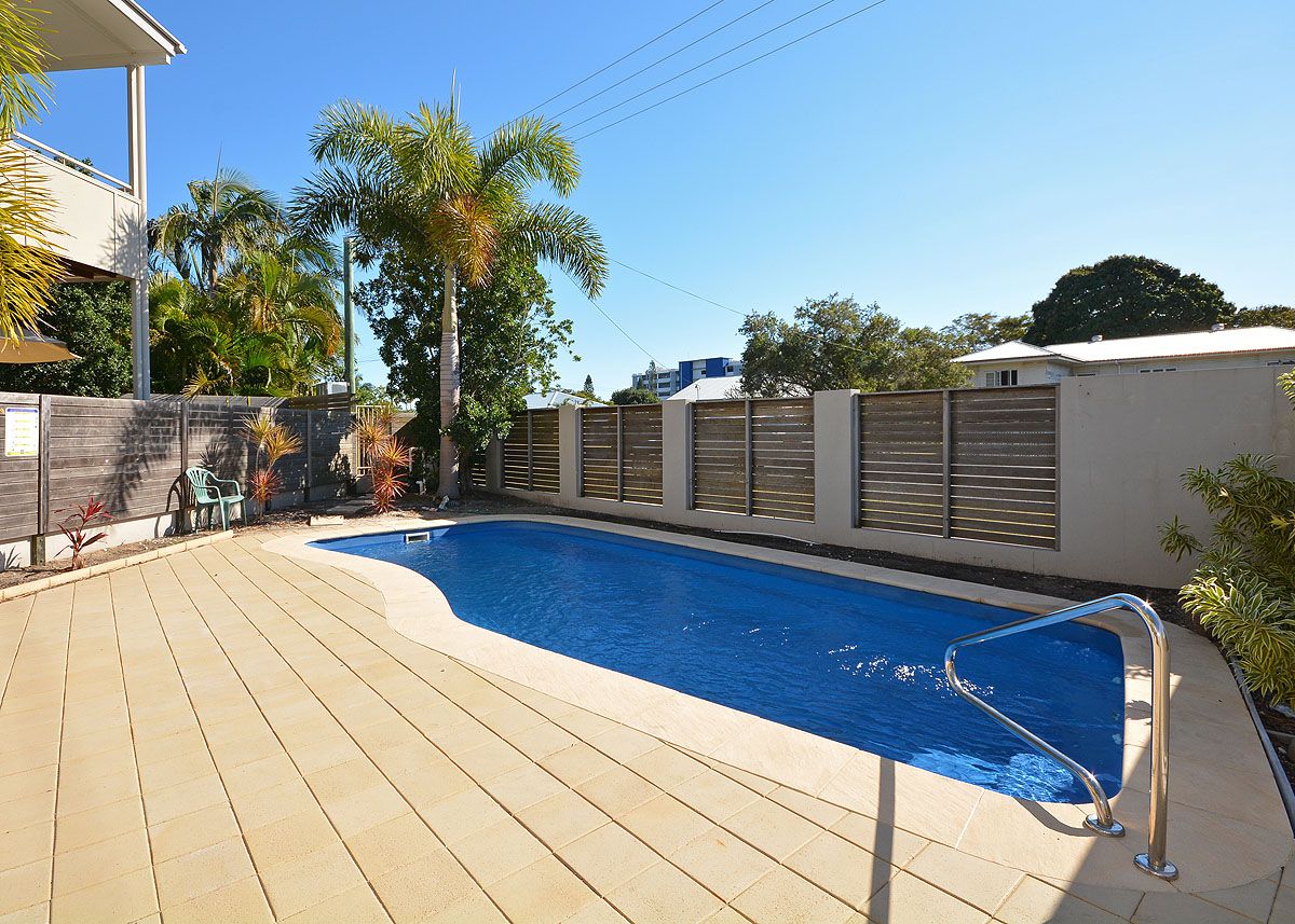 2/31 King Street, Urangan, QLD 4655
