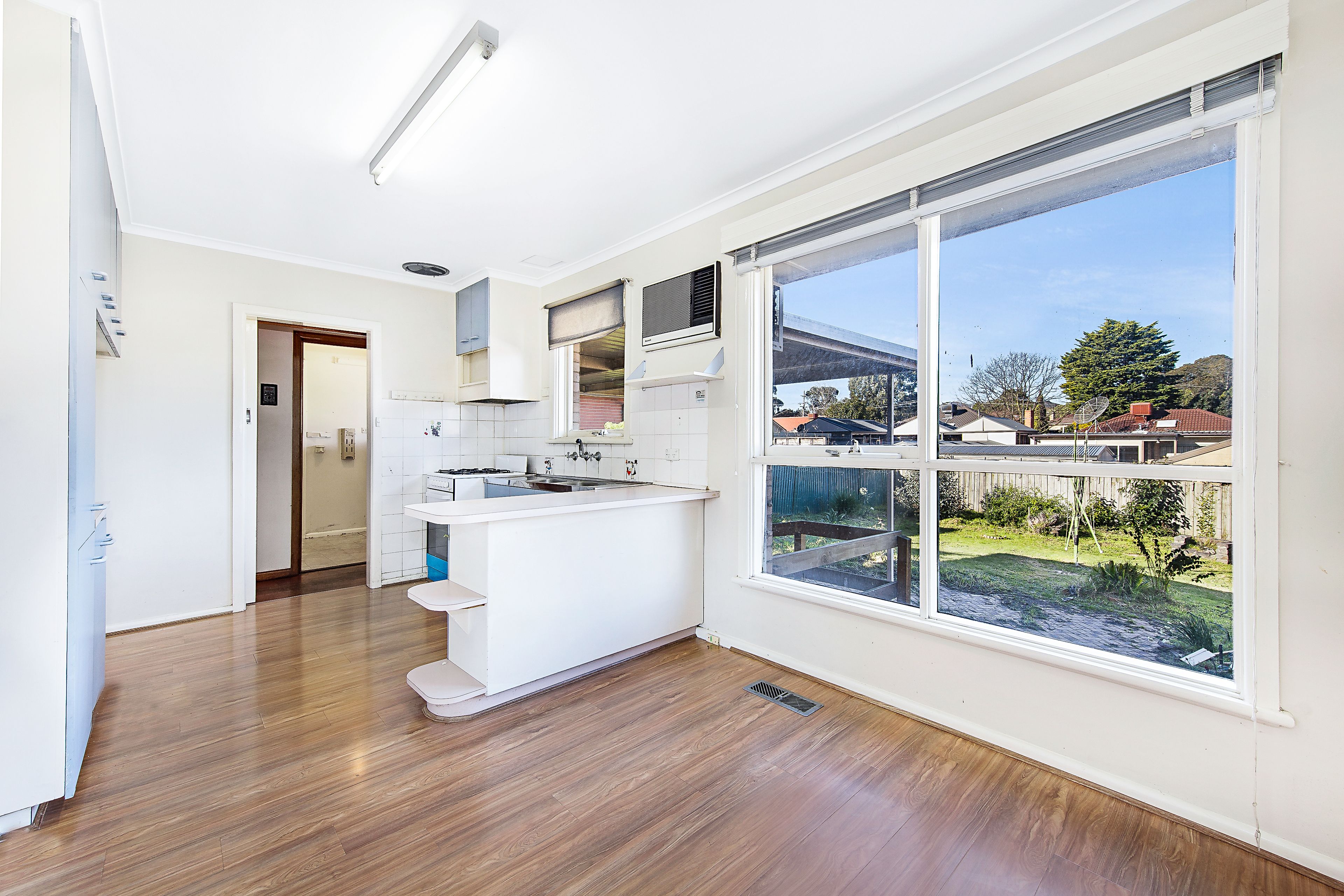 576 Blackburn Road, Glen Waverley, VIC 3150