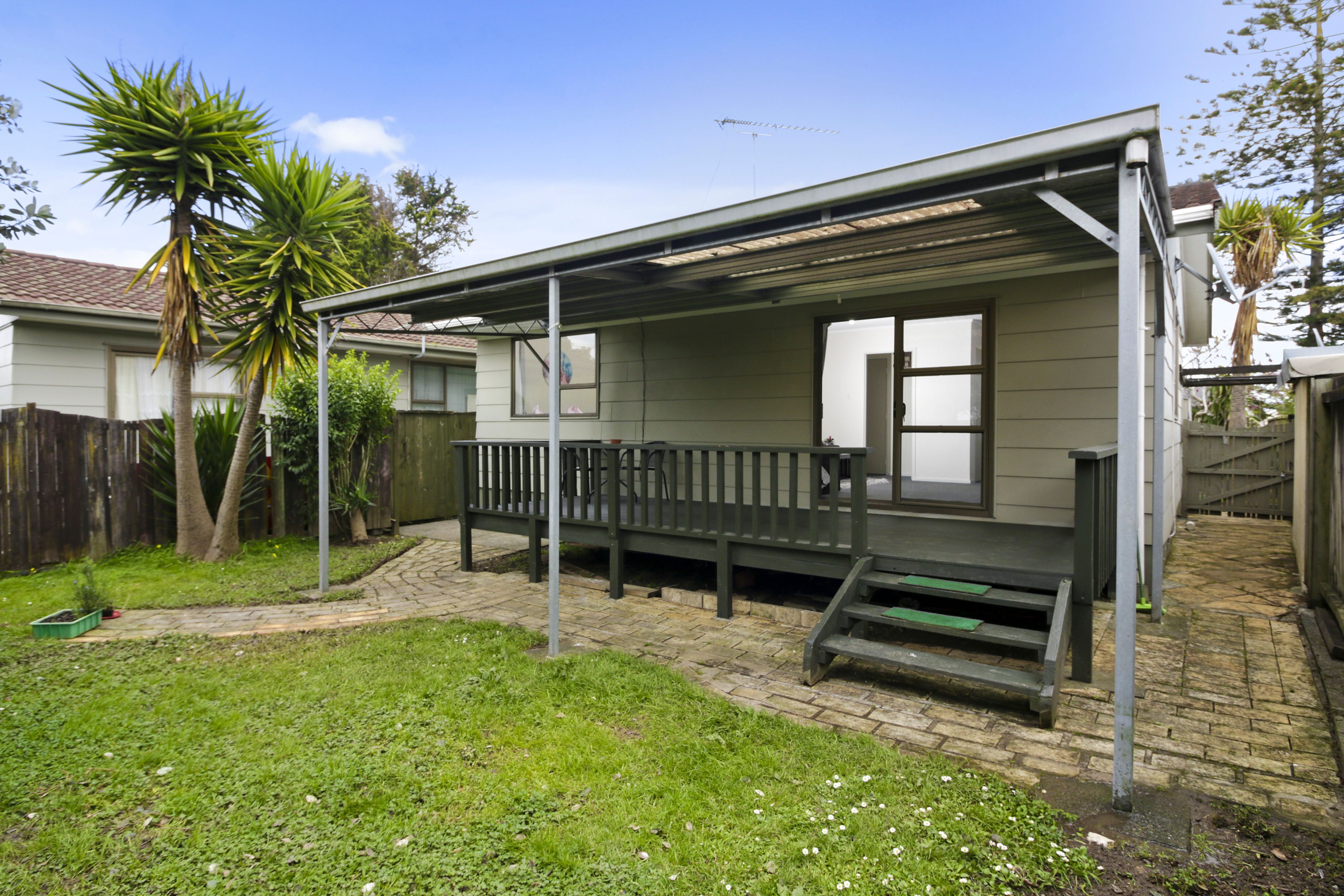 2/1 Favona Road, Favona, Manukau City