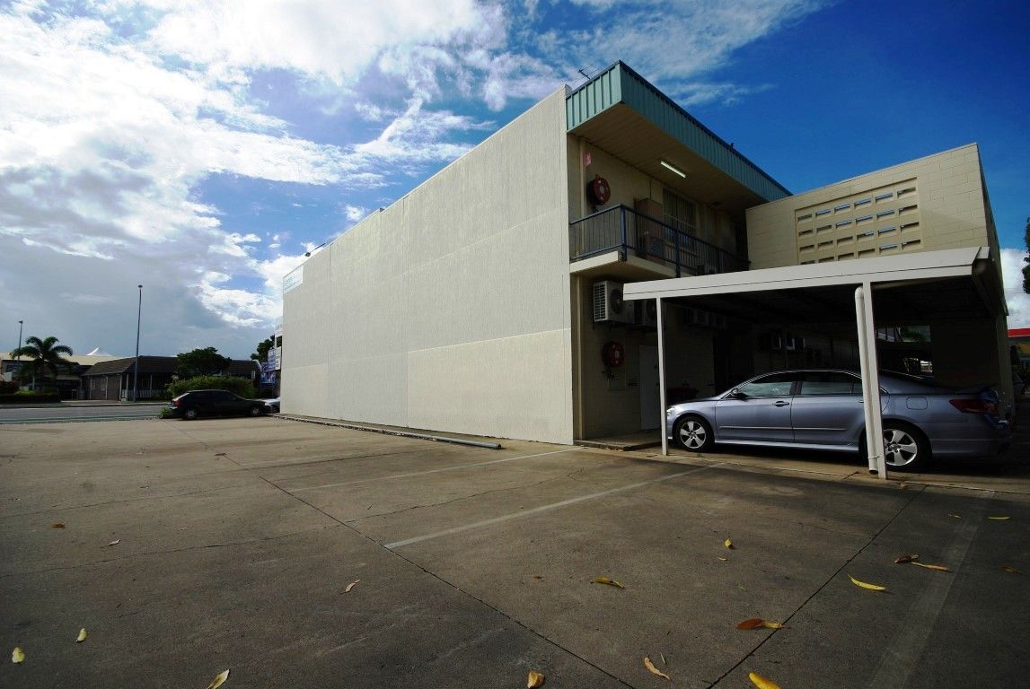 First floor 10/ 134 Charters Towers Road, Hermit Park, QLD 4812