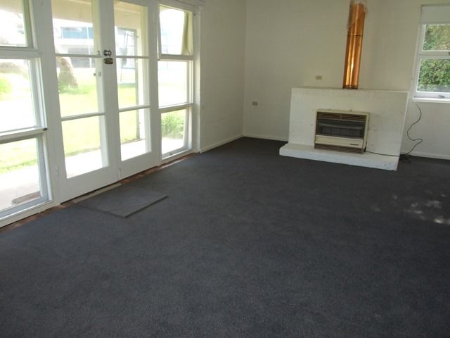 10 Gordon Street, Cowes, VIC 3922