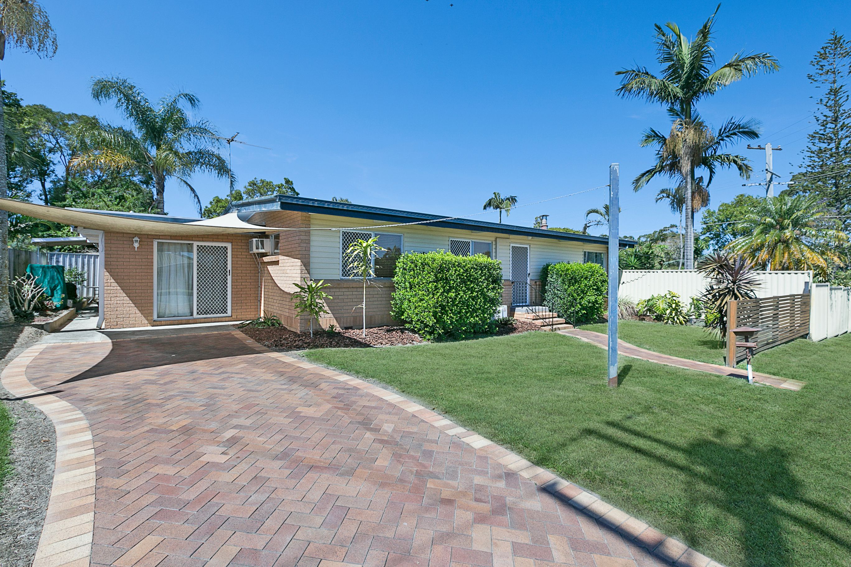 3 Elizabeth Drive, Alexandra Hills QLD 4161