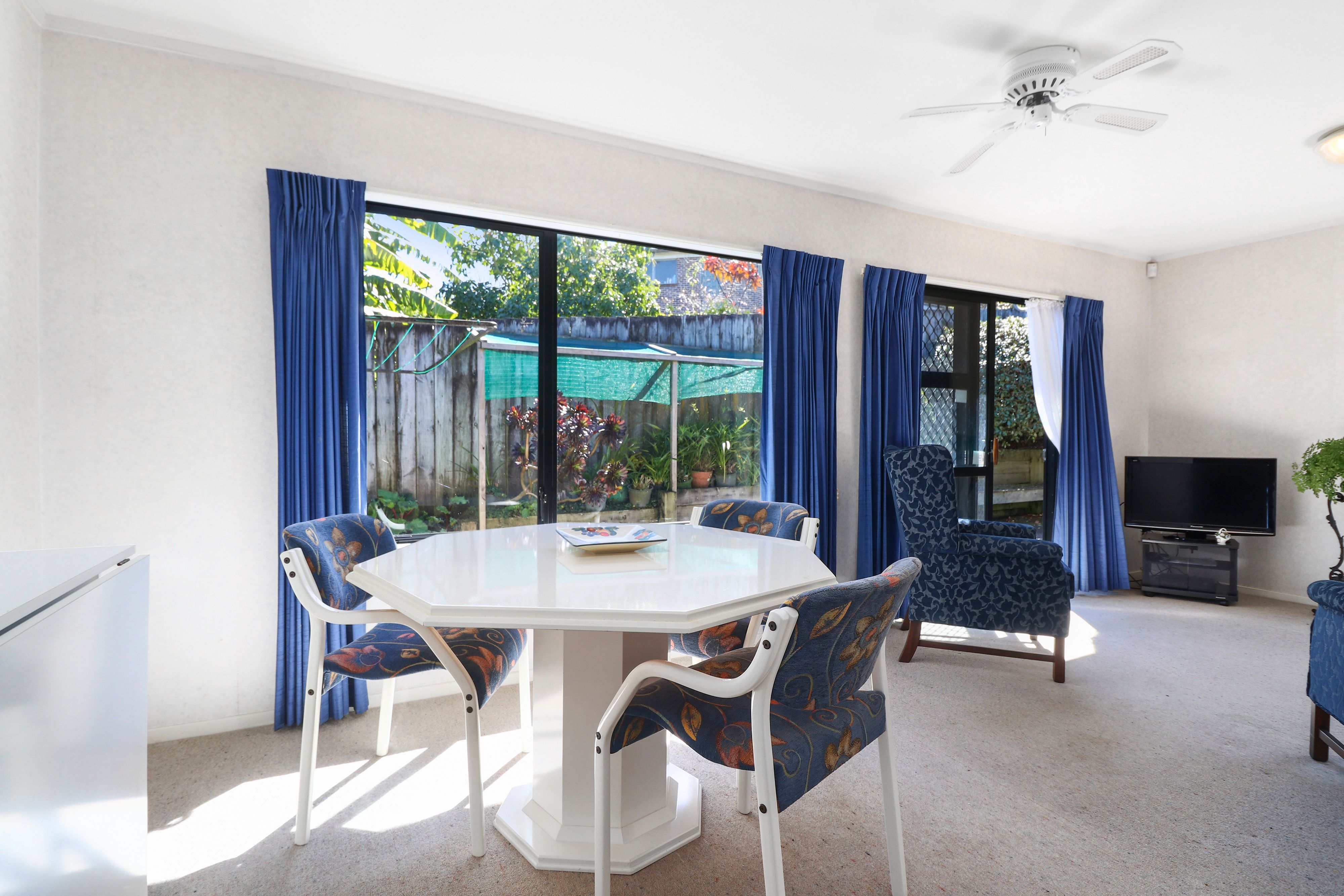 2/15 Greenhill Crescent, Pakuranga, Manukau City