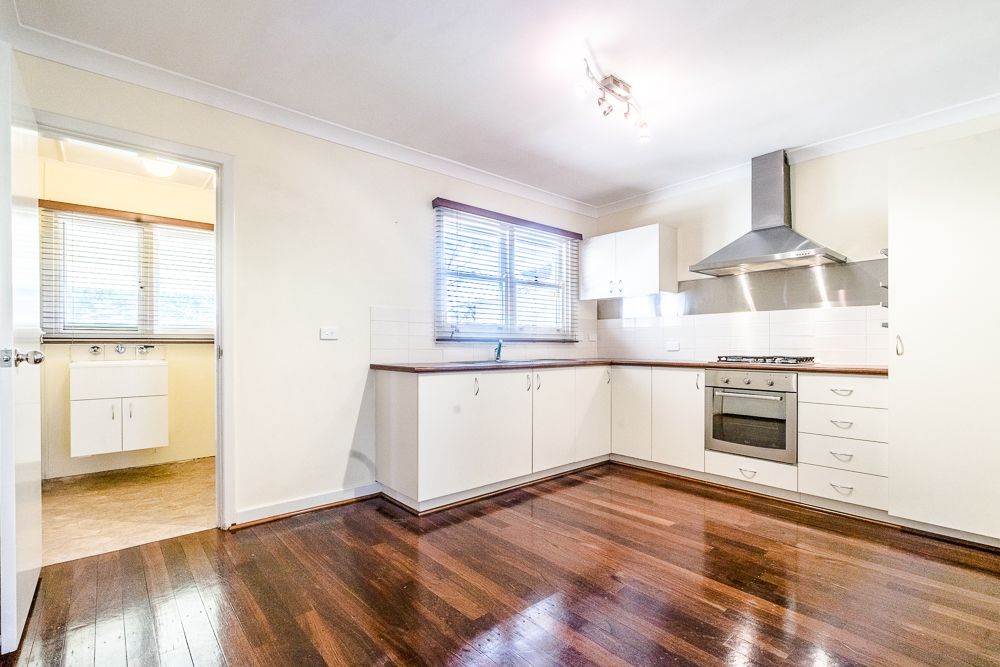 19b Golders Way, Girrawheen, WA 6064