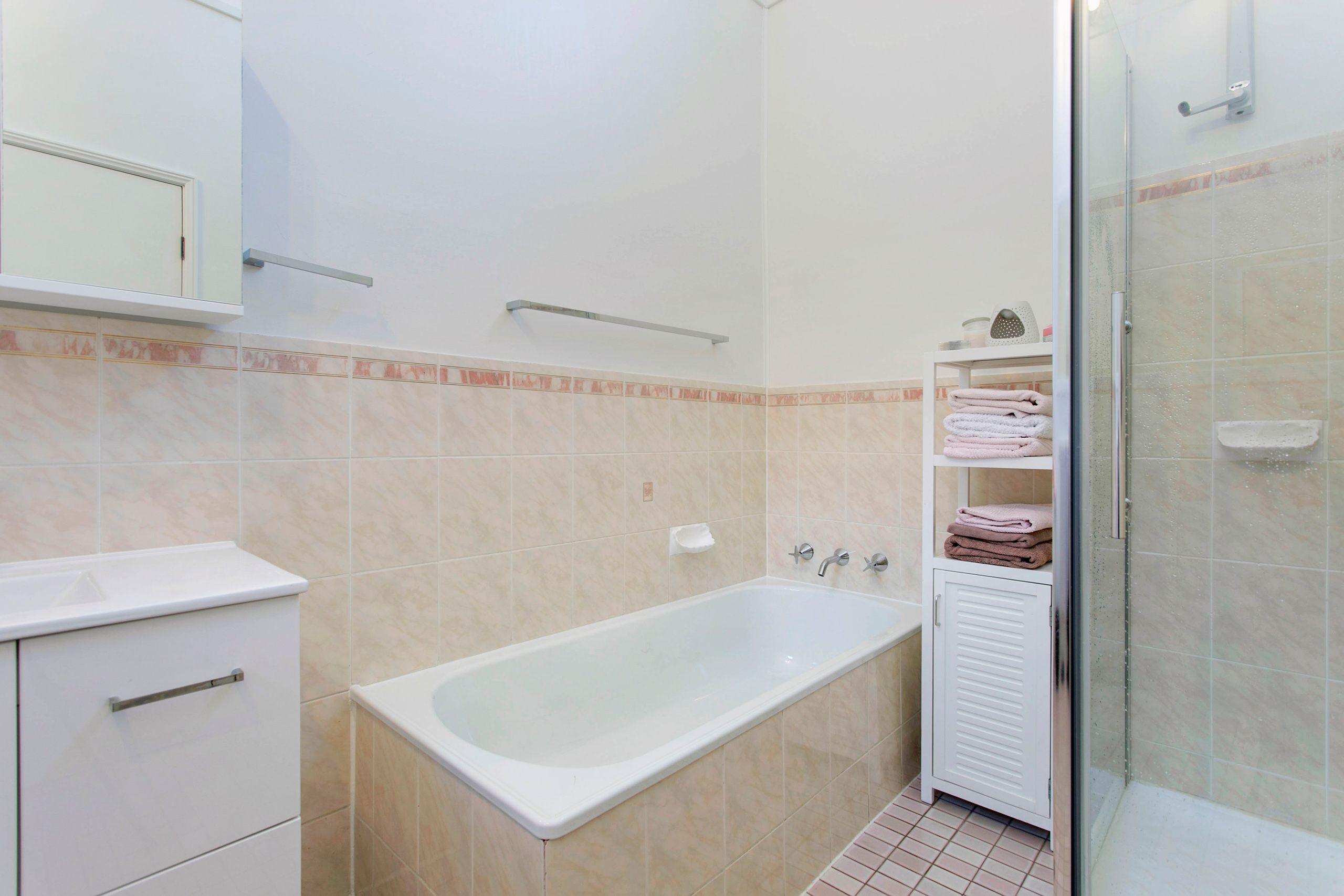 1/61 Gilmore Street, West Wollongong, NSW 2500