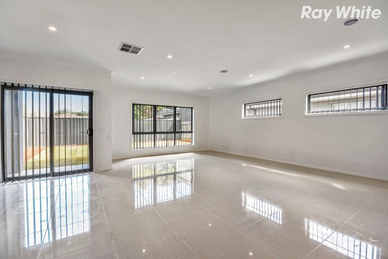 1/21-25 Hamilton Road, Bayswater North, VIC 3153