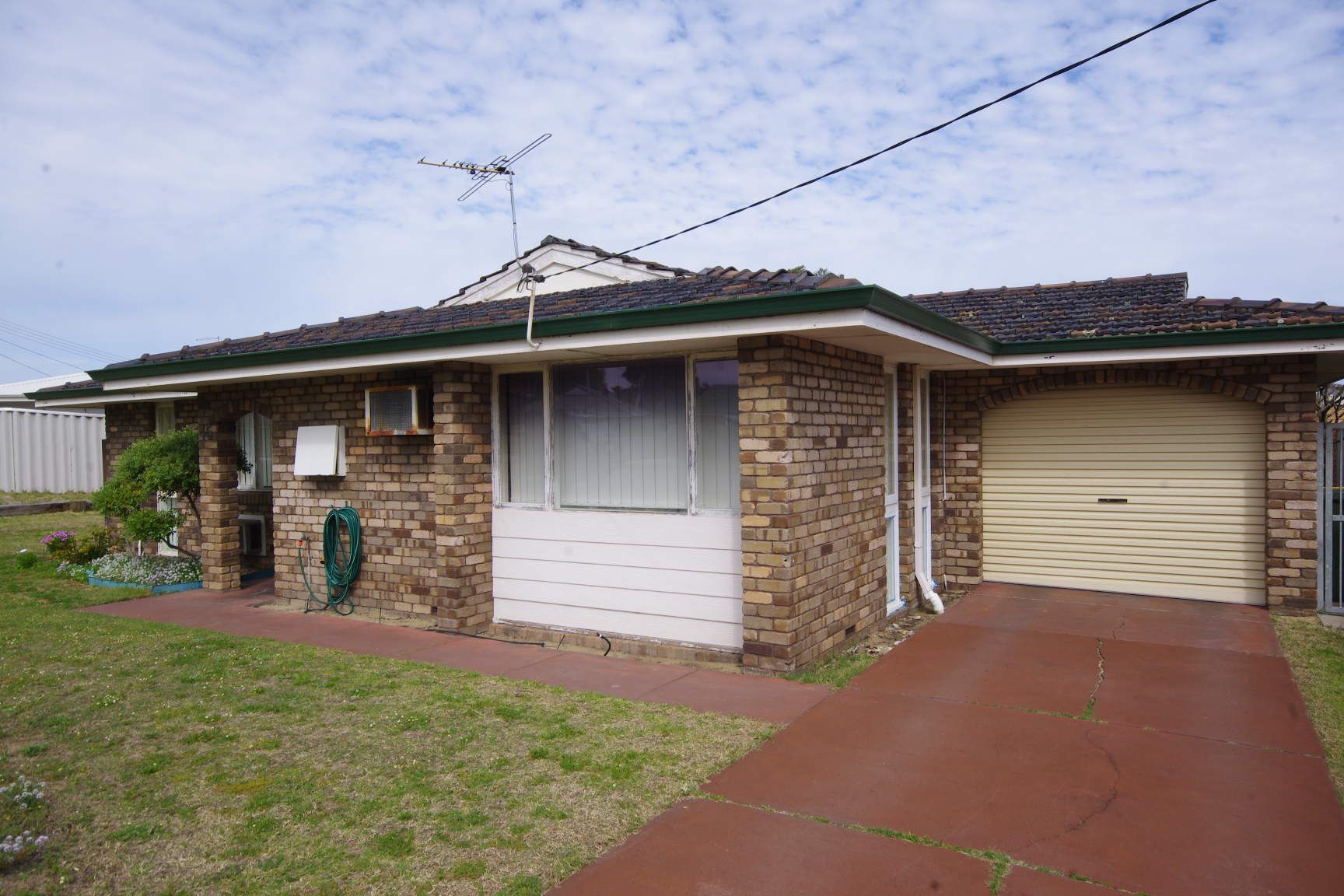 45 Mayflower Crescent, Craigie, WA 6025