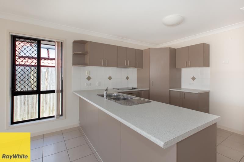 4 Daintree Place, Springfield Lakes, QLD 4300