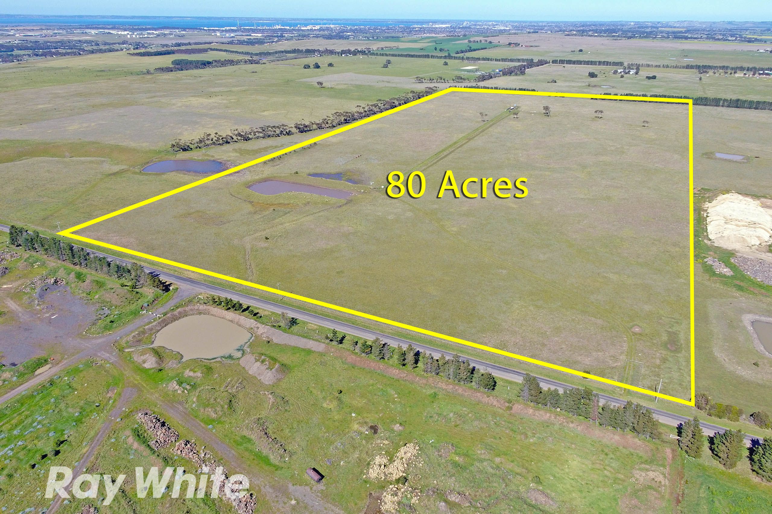 195 Staceys Road, LOVELY BANKS, VIC 3213