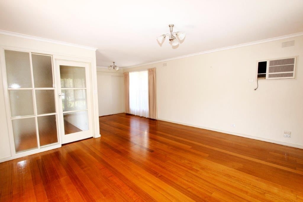 87 Reigate Road, Highton, VIC 3216