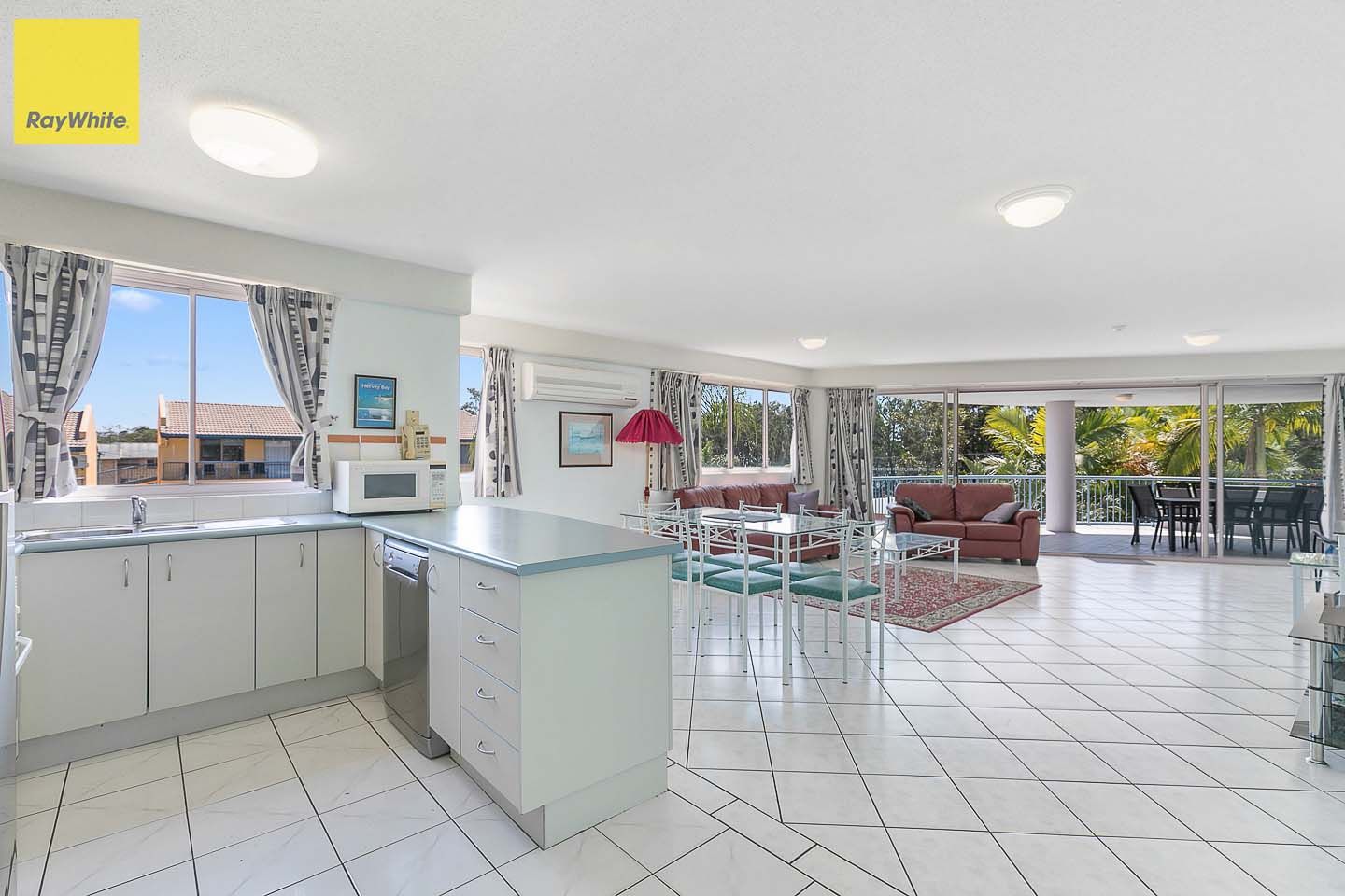 386 Charlton Esplanade, Torquay QLD 4655