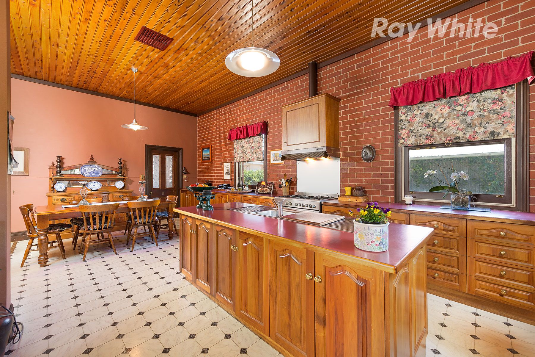 551 Hovell Street, Albury, NSW 2640