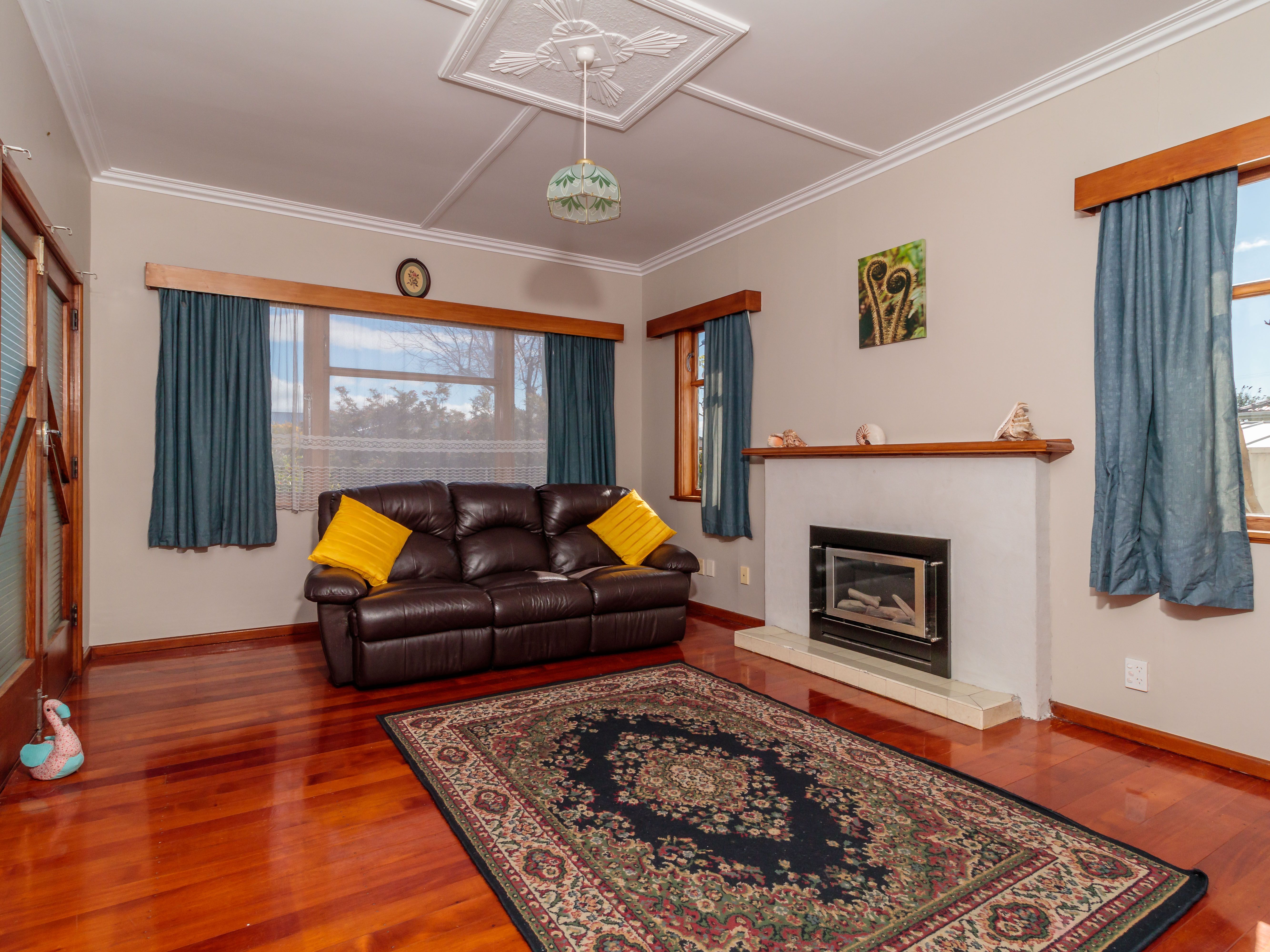 911 Rangiora, Mahora, Hastings District