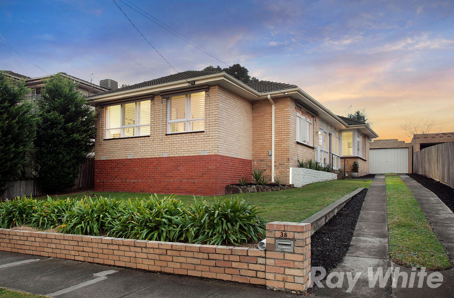 38 Fairview Avenue, Cheltenham, VIC 3192