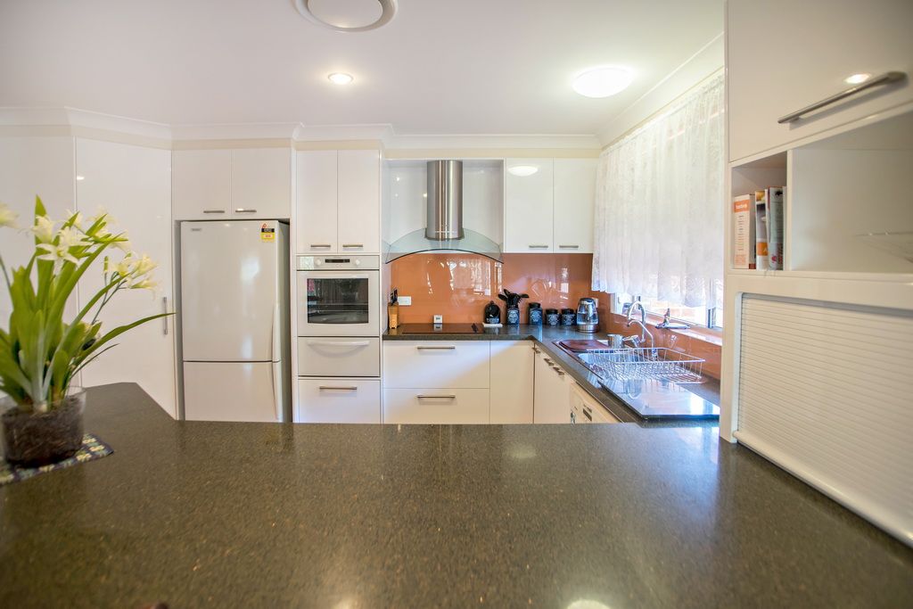 18 Correa Close, Tuncurry, NSW 2428