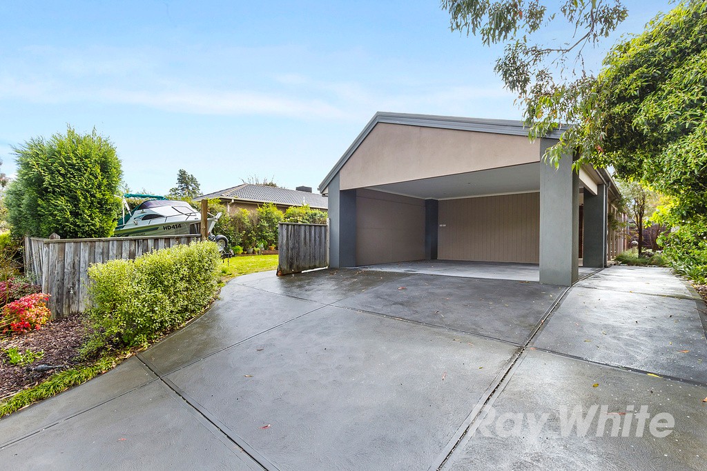 77 Berrabri Drive, Scoresby, VIC 3179