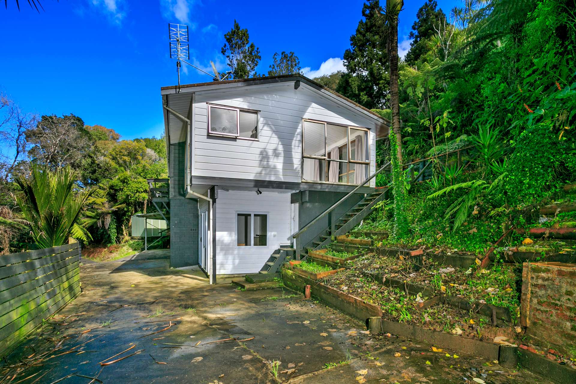 7 Awaruku Road photo 7