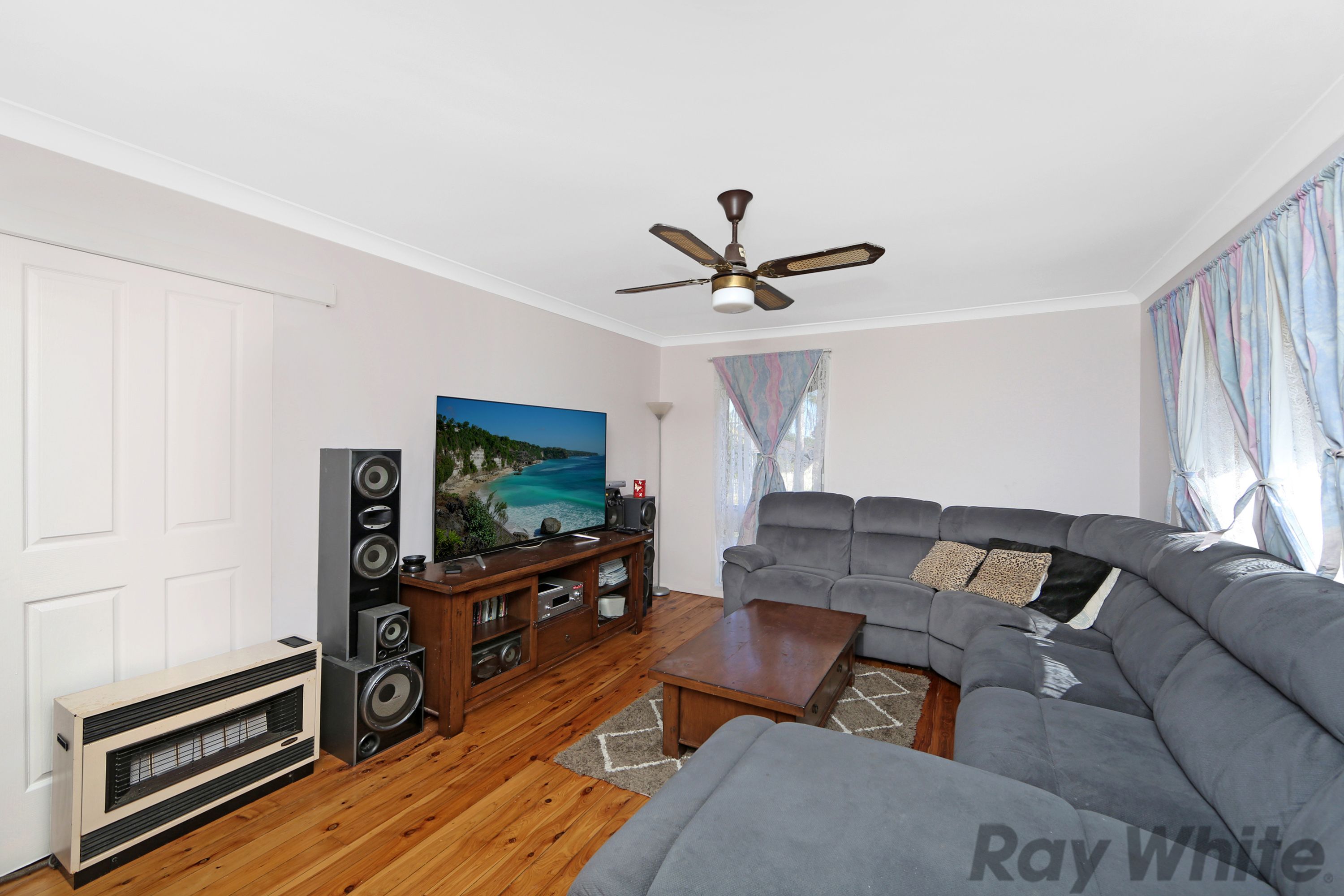 37 Rolfe Avenue, Kanwal, NSW 2259