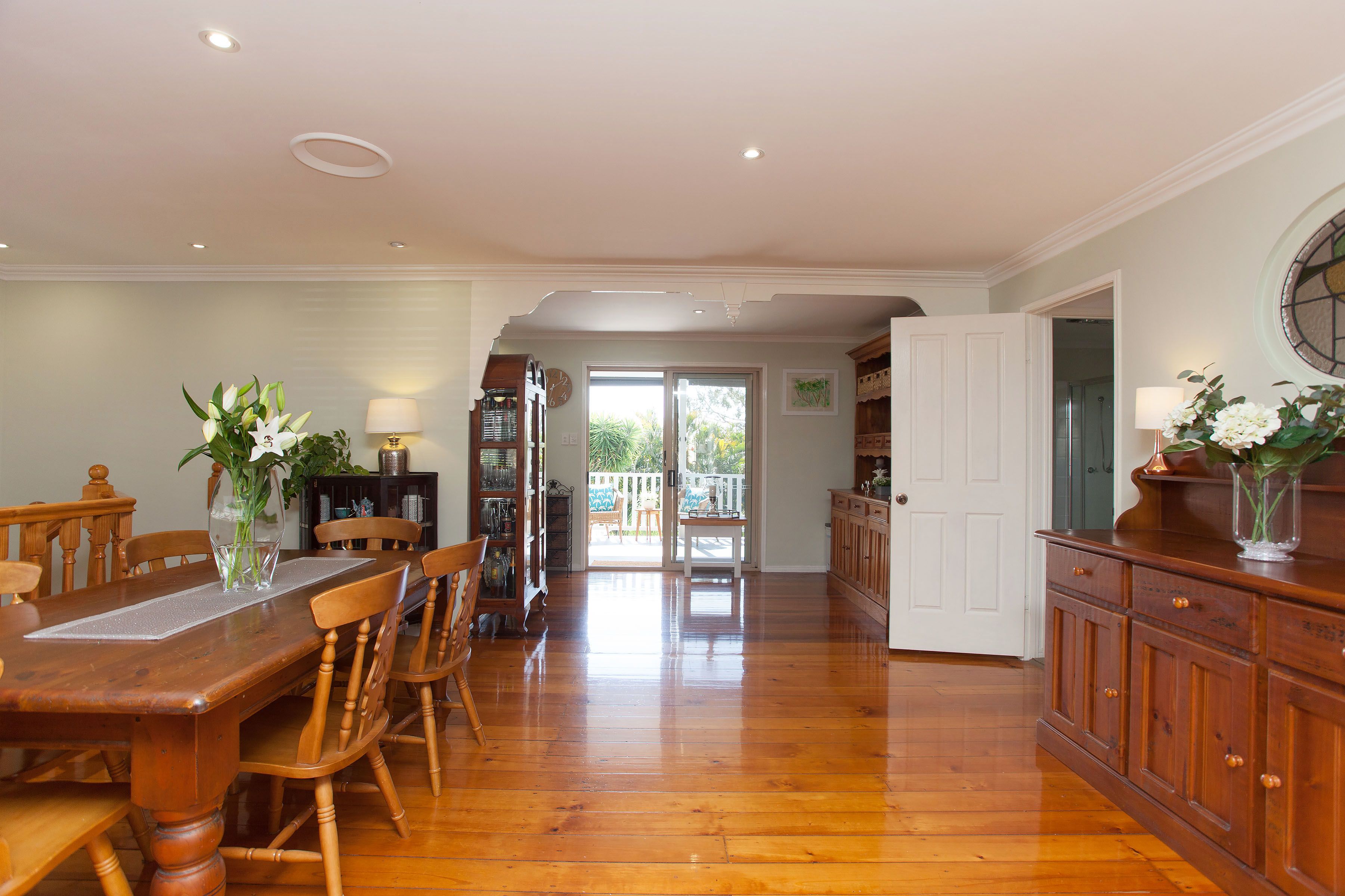 16 Burlington Street, Holland Park, QLD 4121