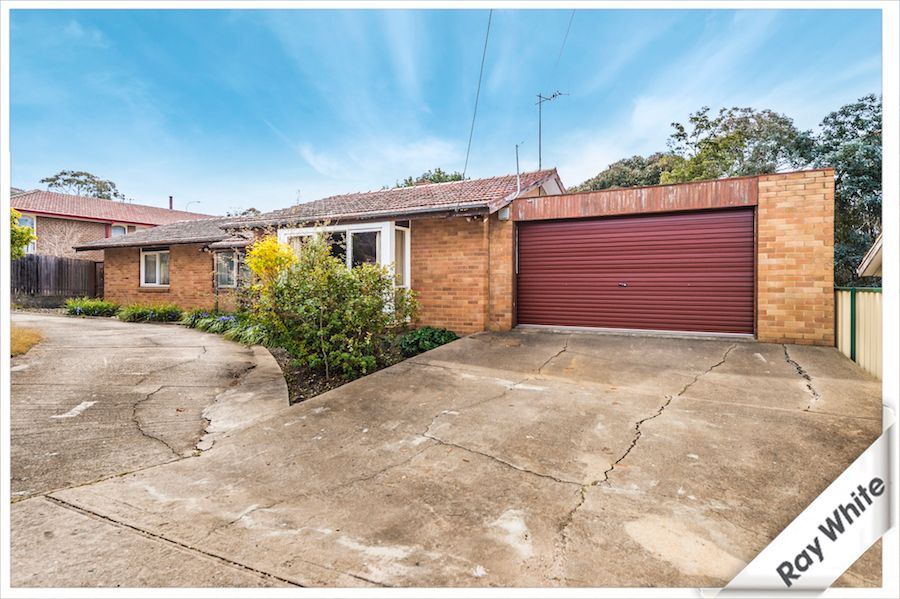 24 Gilmore Place, Queanbeyan, NSW 2620