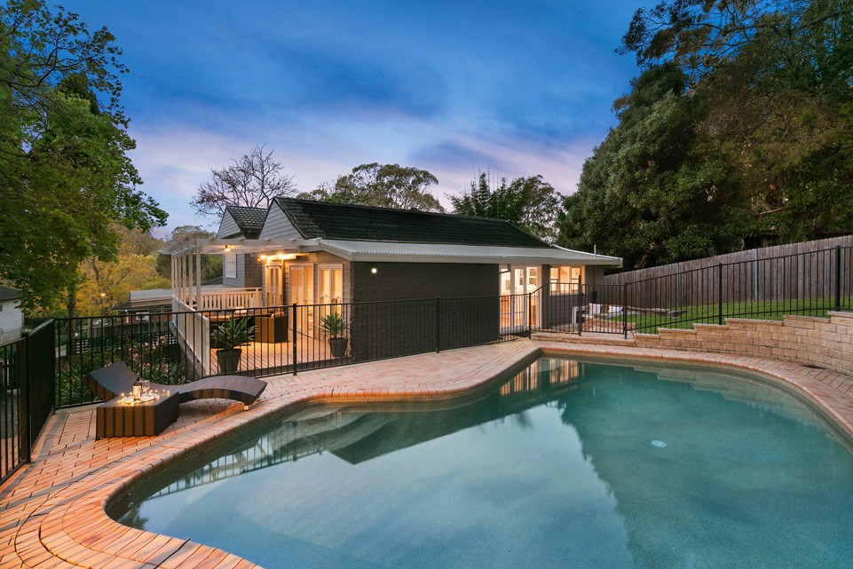 8a Campbell Avenue, Normanhurst, NSW 2076